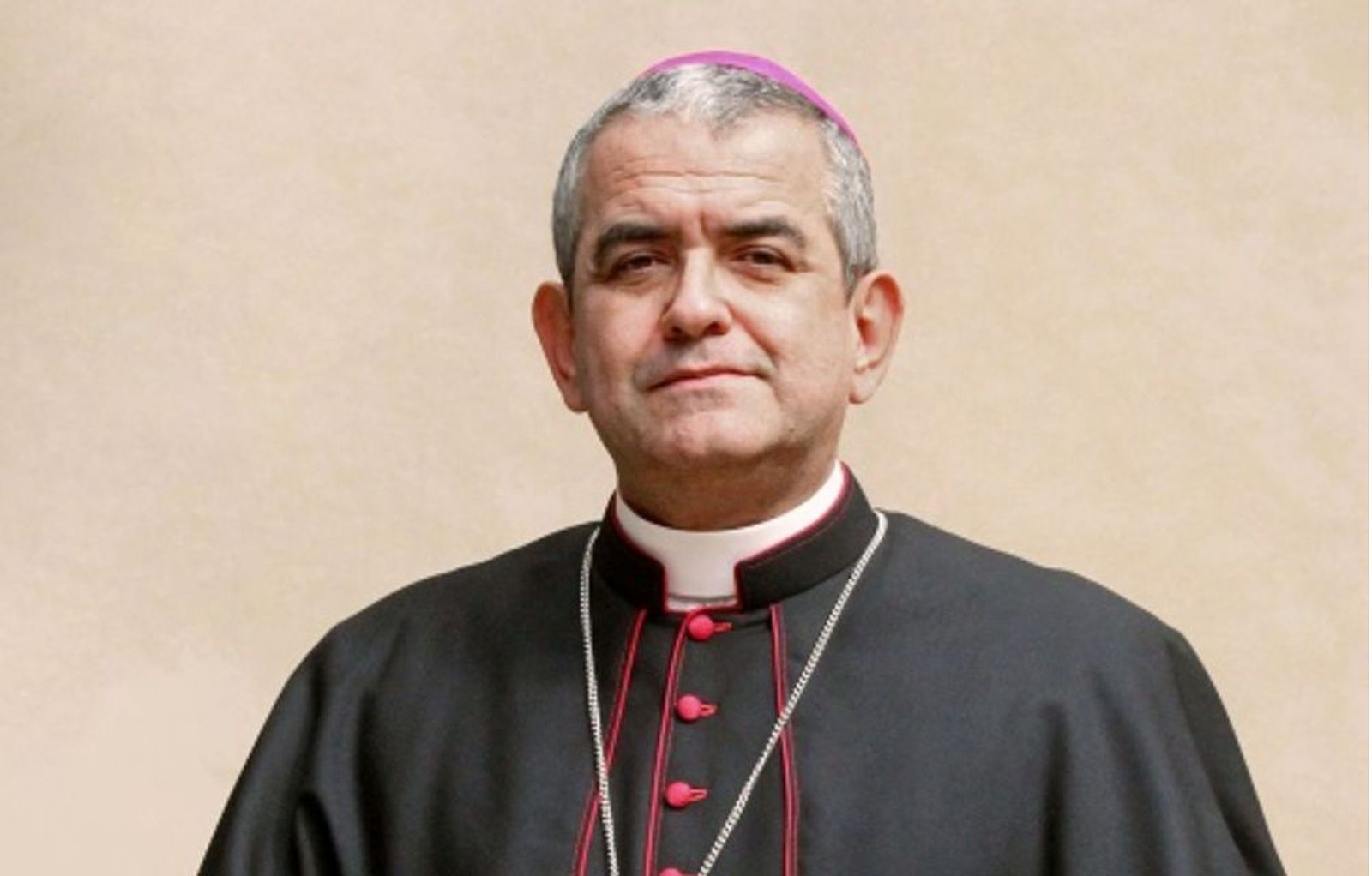 Monseñor Victor Manuel Ochoa Cadavid, obispo castrense de Colombia