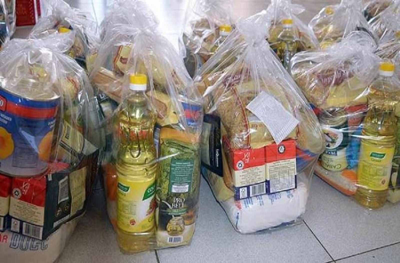 Cáritas argentina ofrece ayuda inmediata con 180 mil bolsones de alimentos al mes y 600 mil viandas