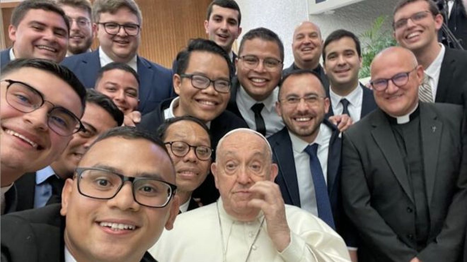 El Papa Francisco y seminaristas