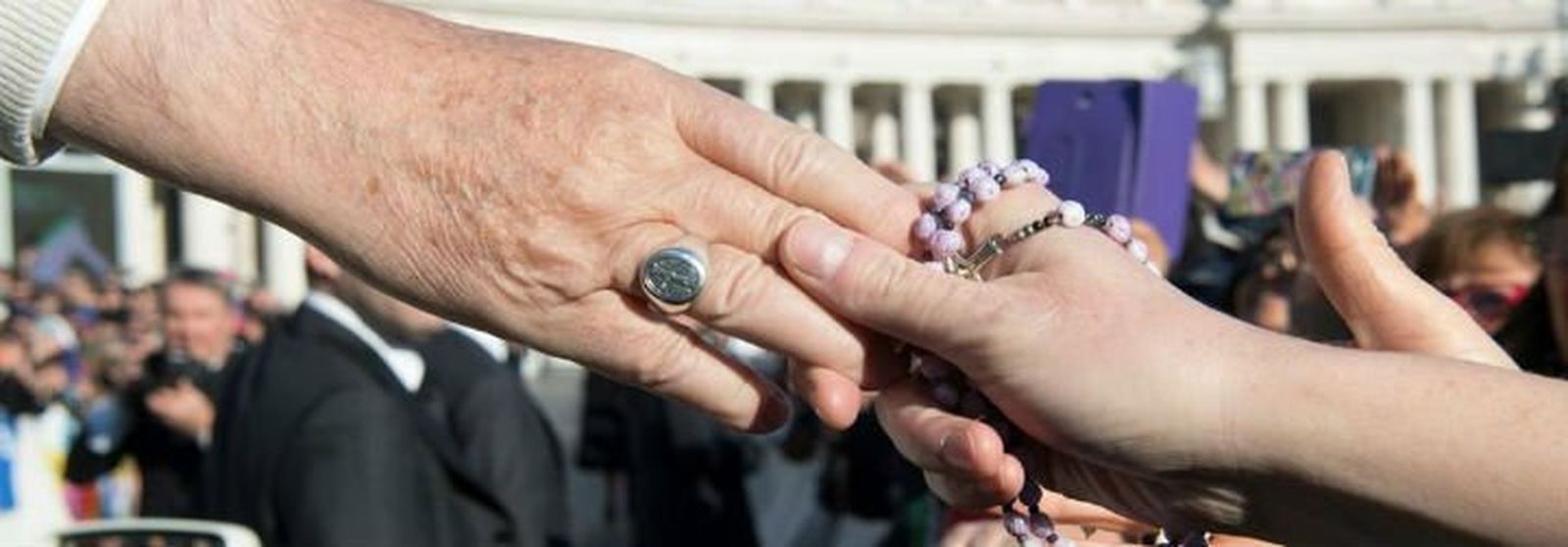 La mano de Francisco