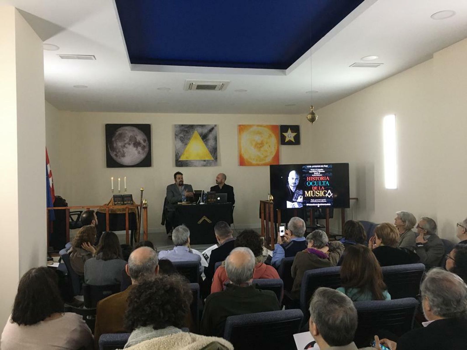 Presentación del libro en la nueva sede de la Logia Simbólica de Madrid