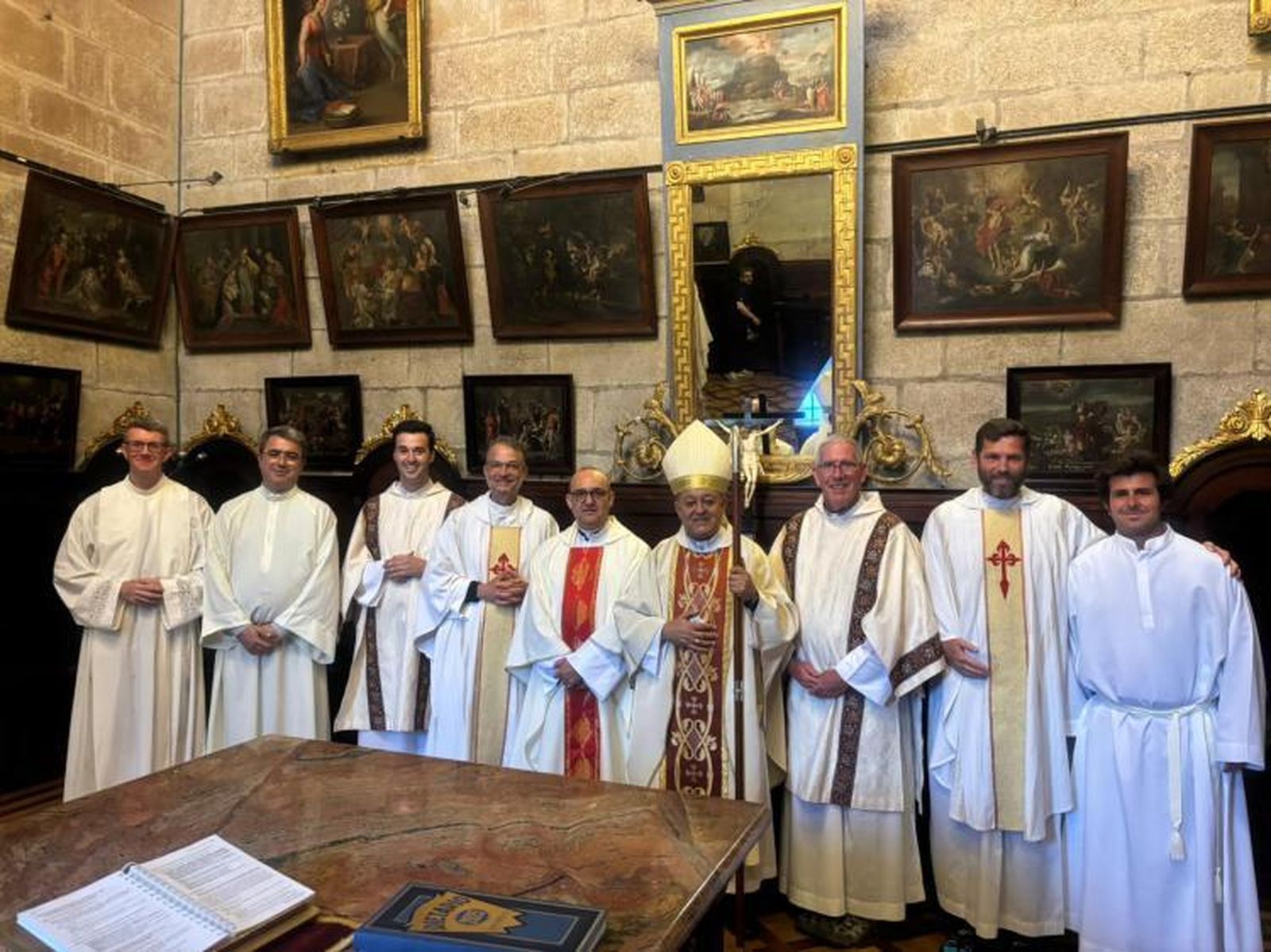 Monseñor Araya en Santiago de Compostela