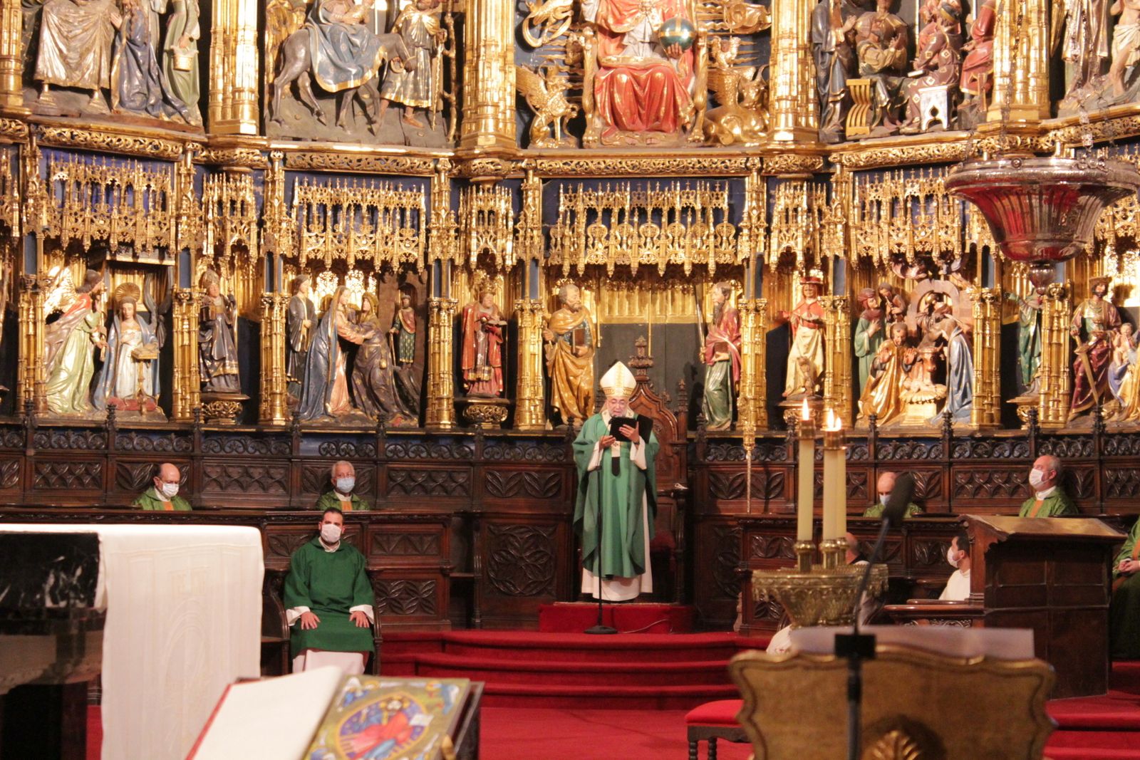 Sanz Montes, durante la misa por las víctimas