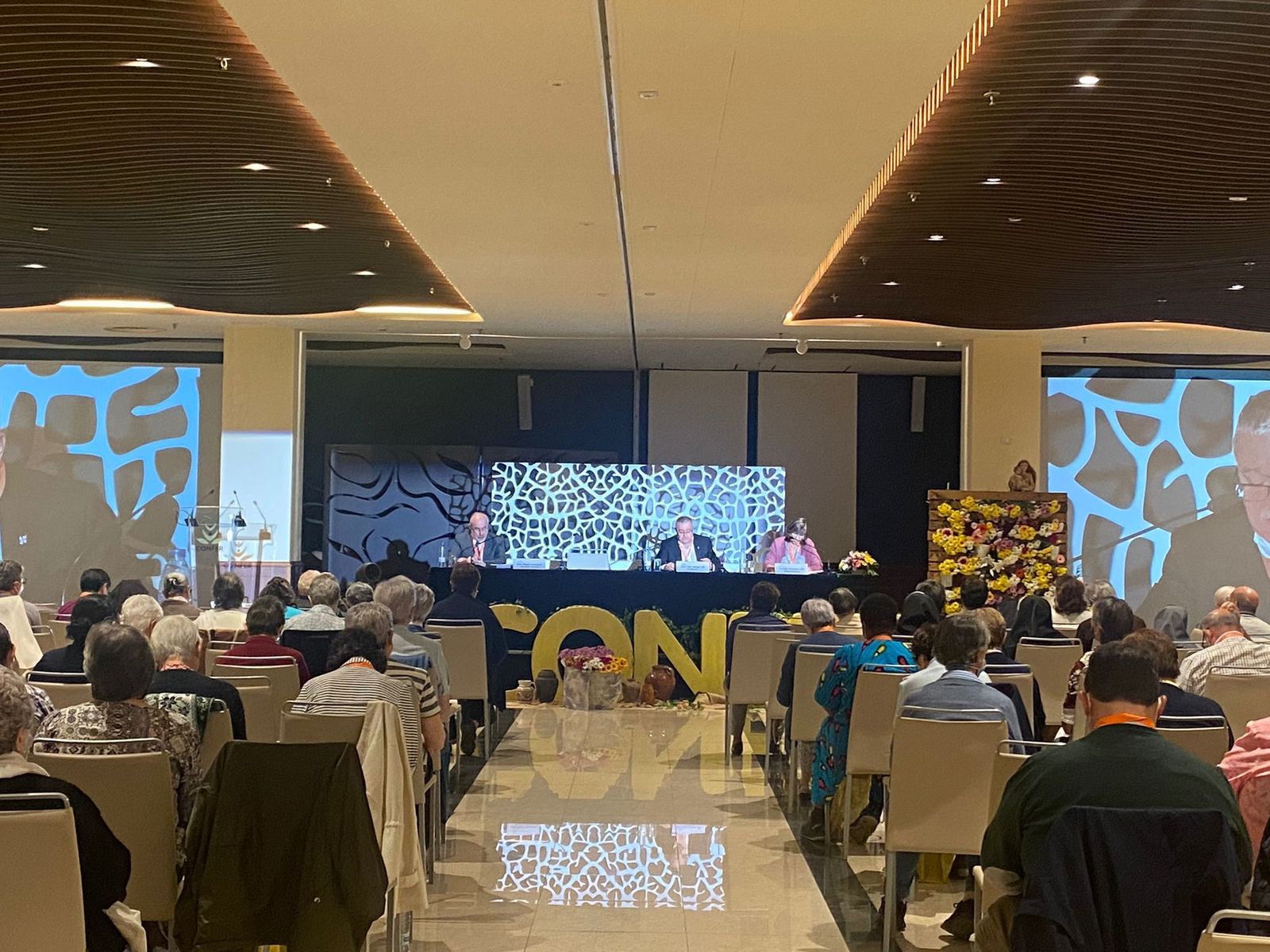 Clausura de la Asamblea de Confer