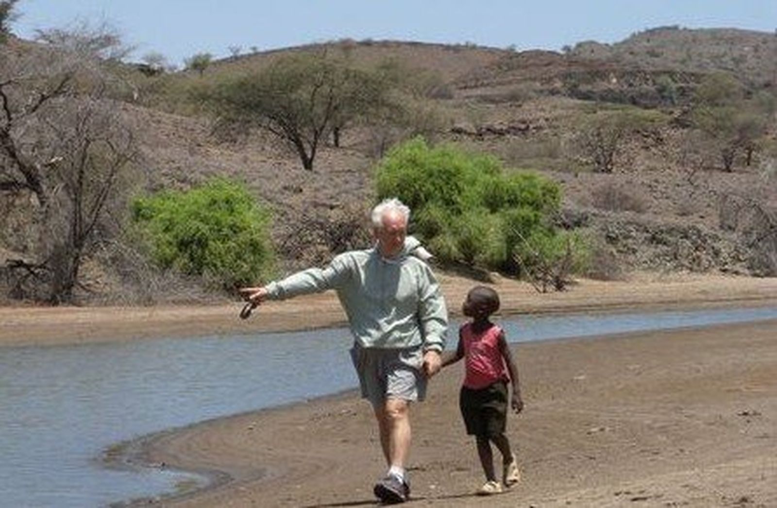 Andreo, con un niño