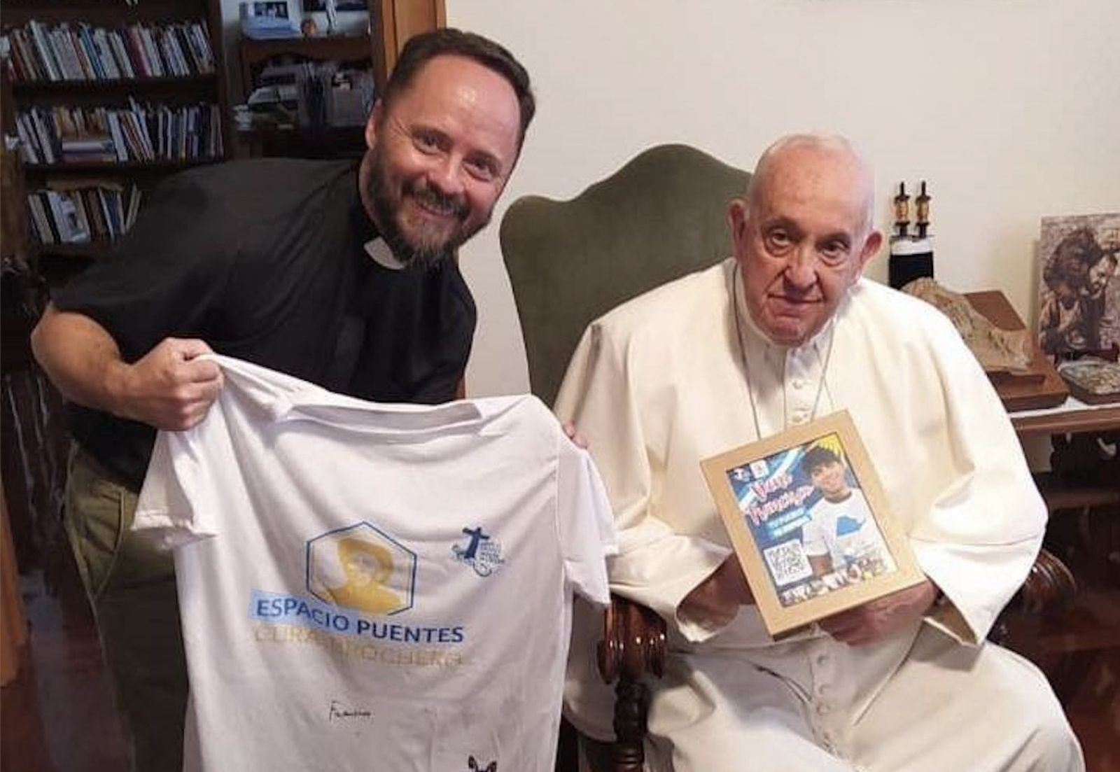 El padre Viola con el Papa