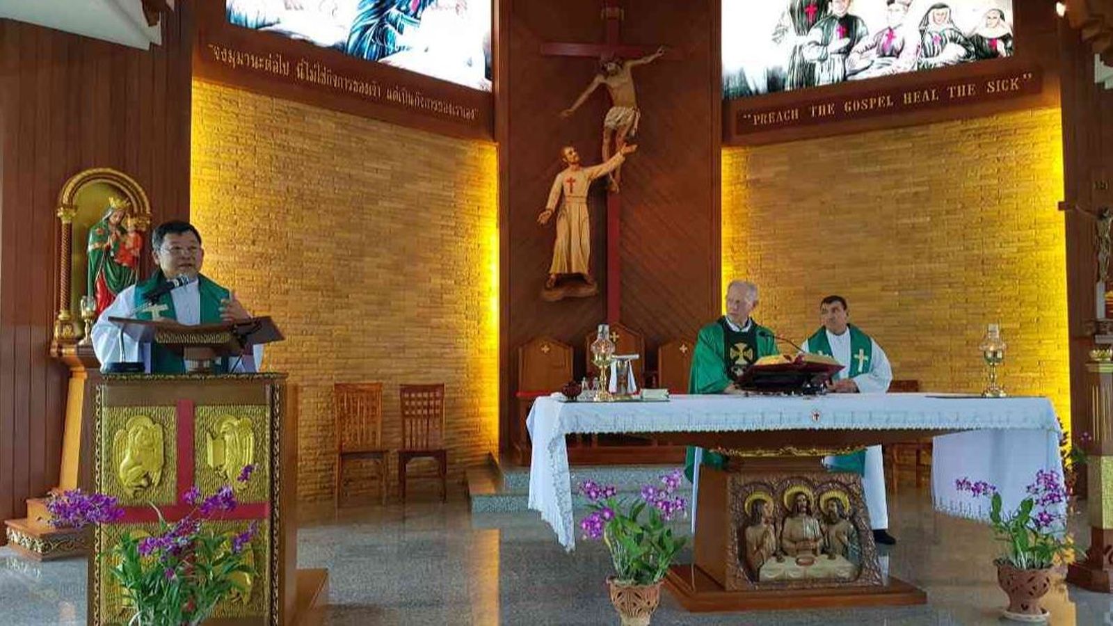 Eucaristía especial para rezar juntos por la paz en Oriente Medio