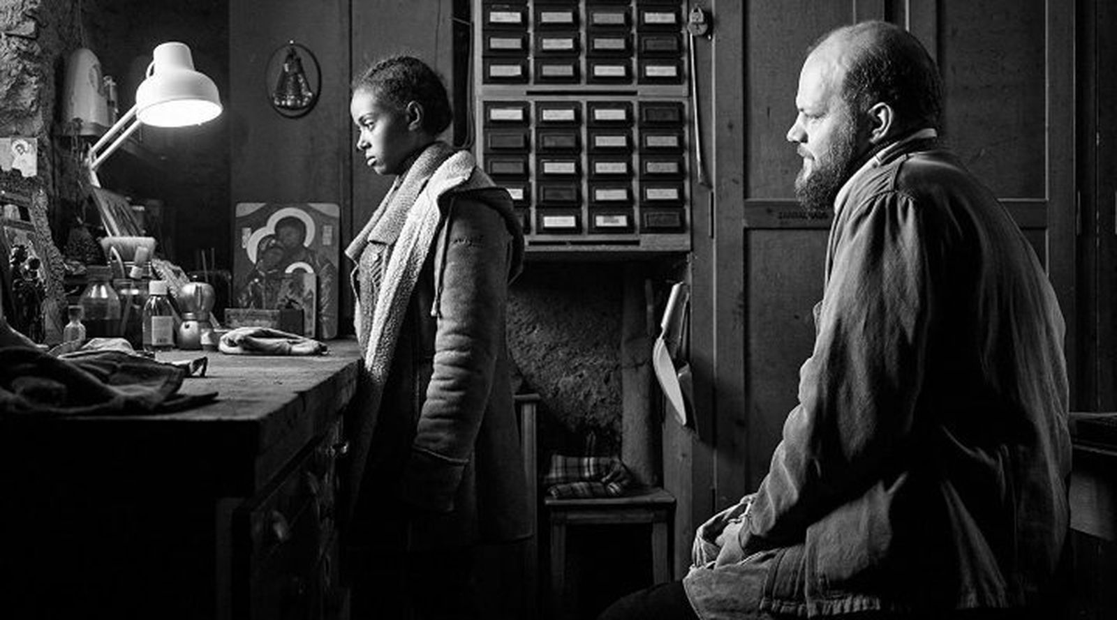 Fortuna. La película sobre la iglesia hospital de campaña