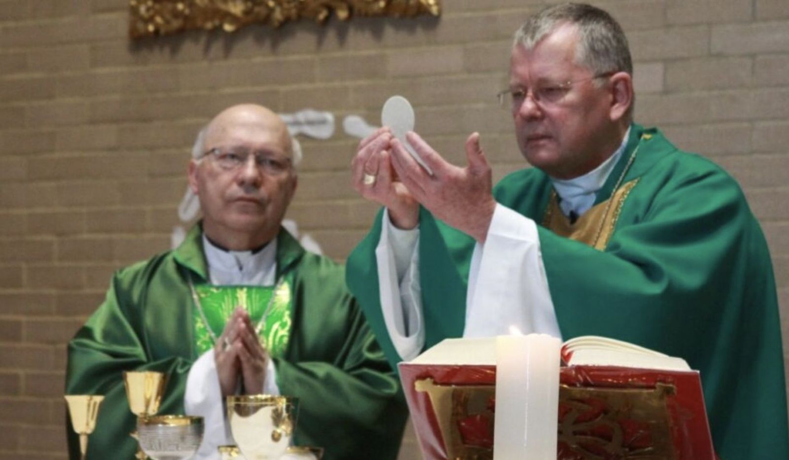 Spengler, en la misa de clausura del congreso