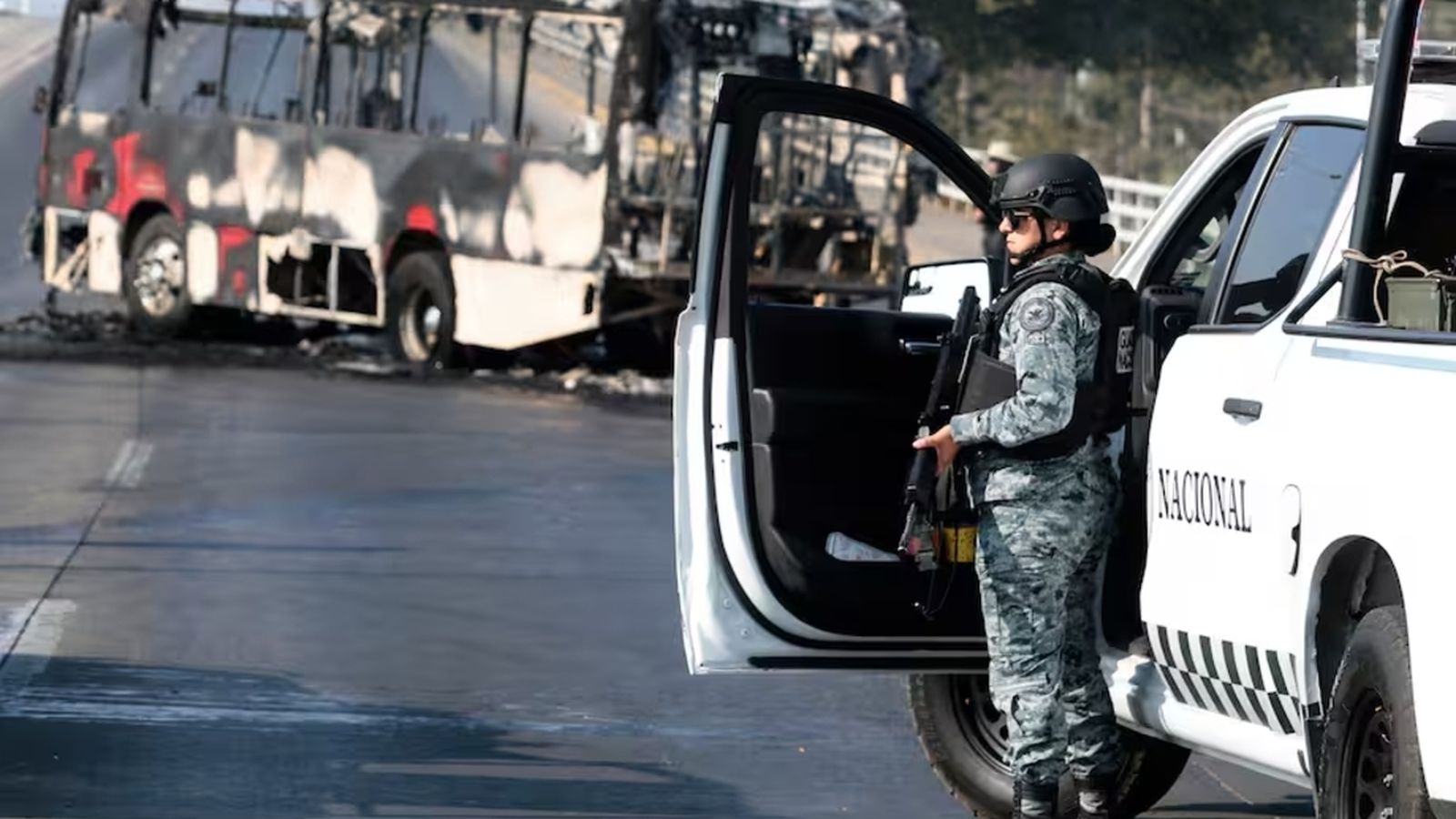 Autoridades retoman el control de las vías en México