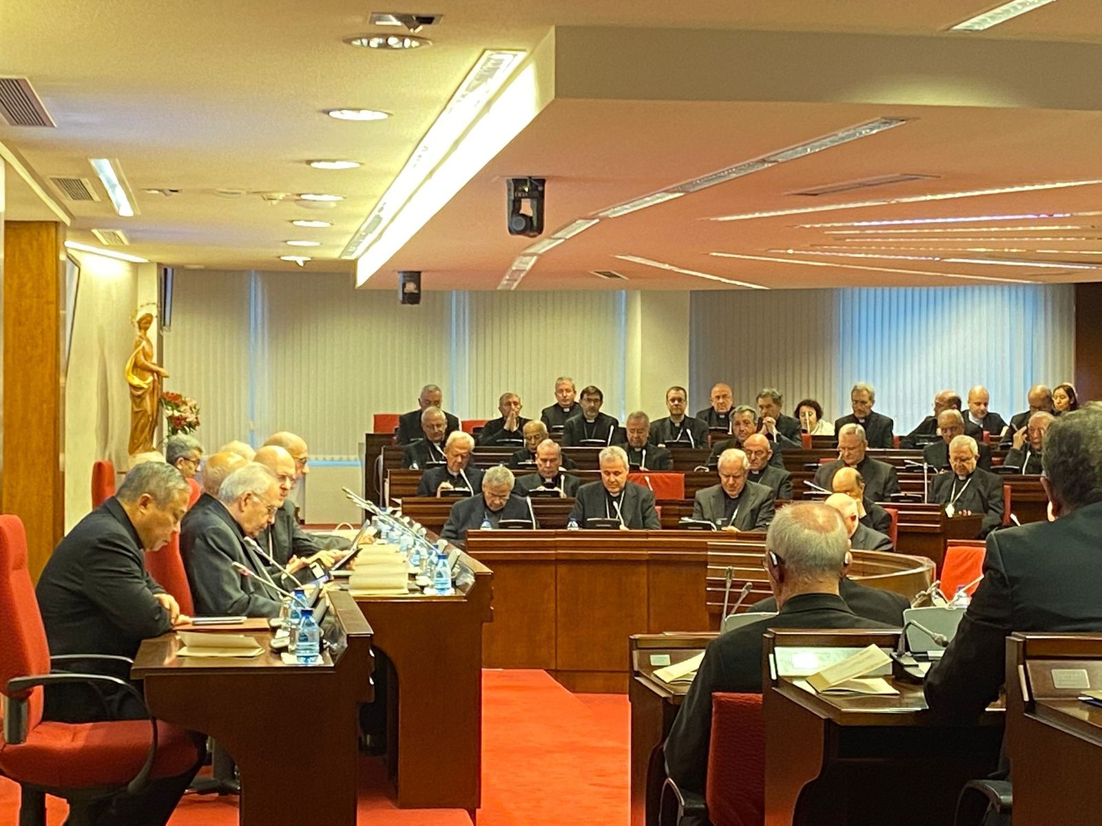 Mesa presidencial de la Plenaria