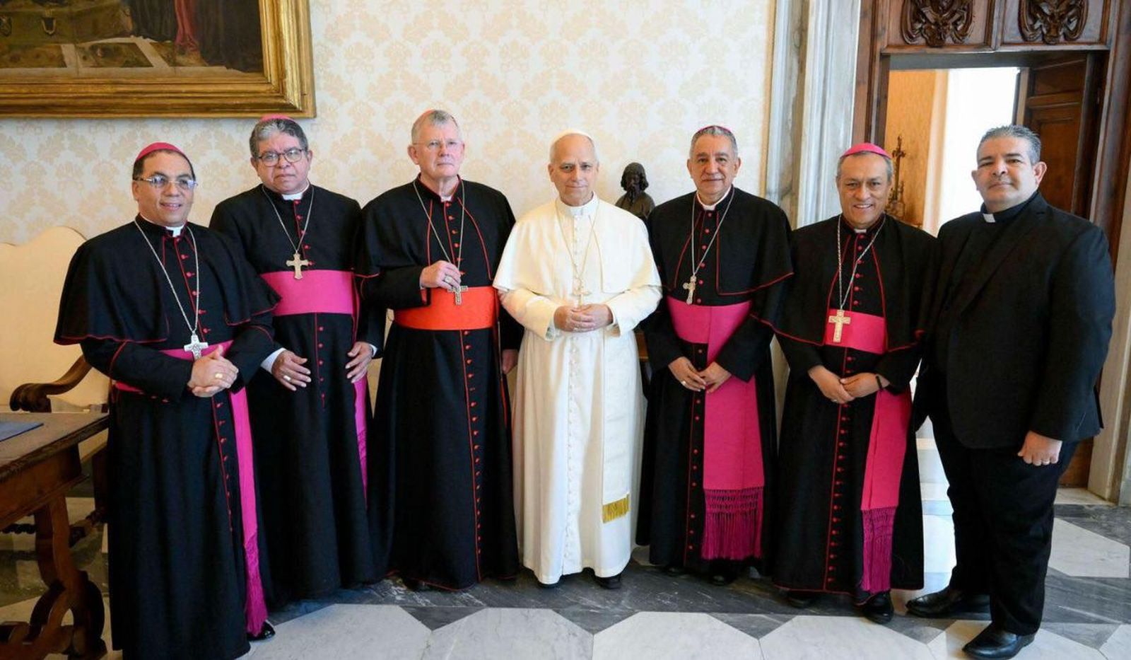 León XIV, con la cúpula del CELAM