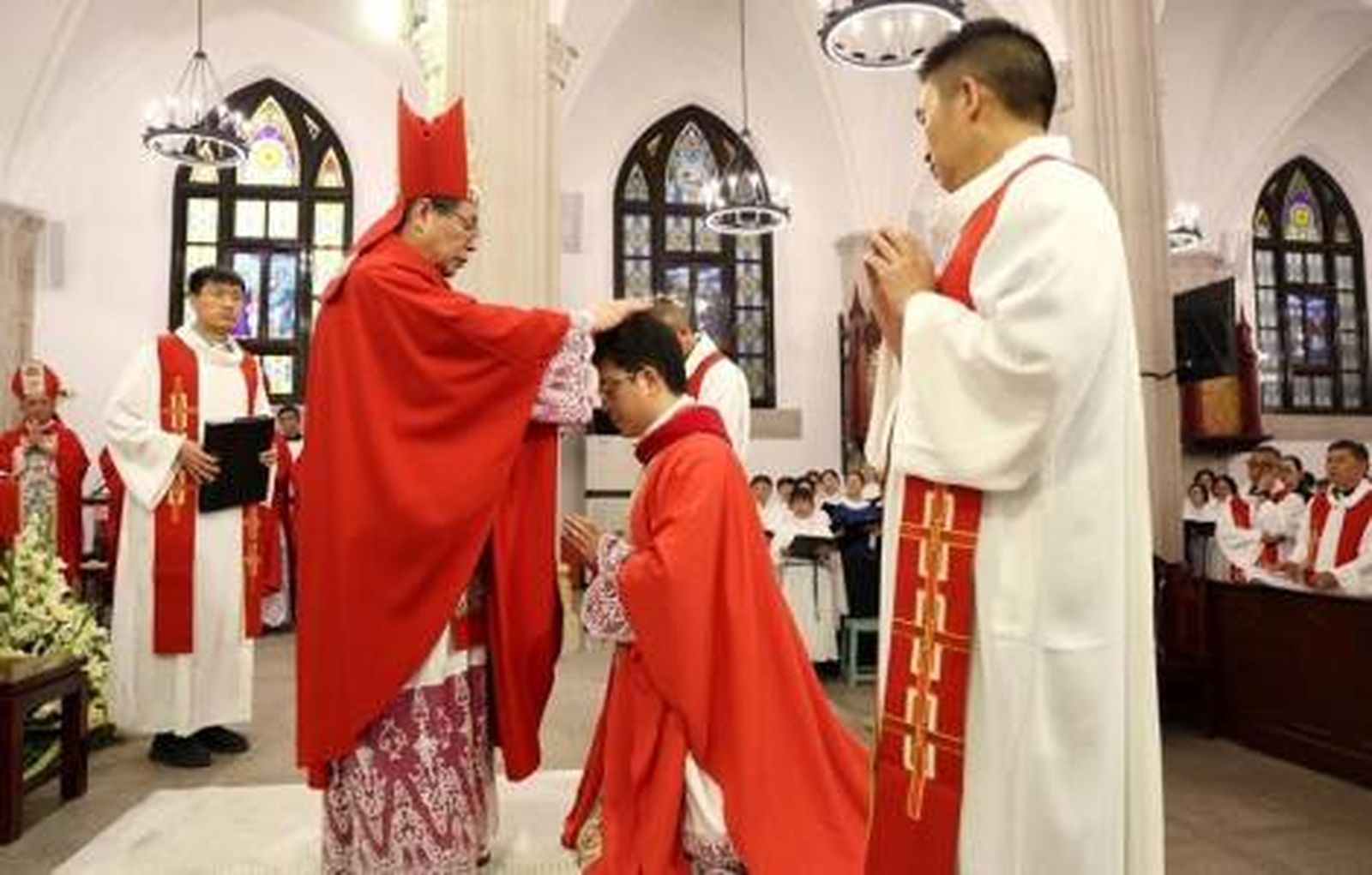 Consagración episcopal de Andrea Ding Yang