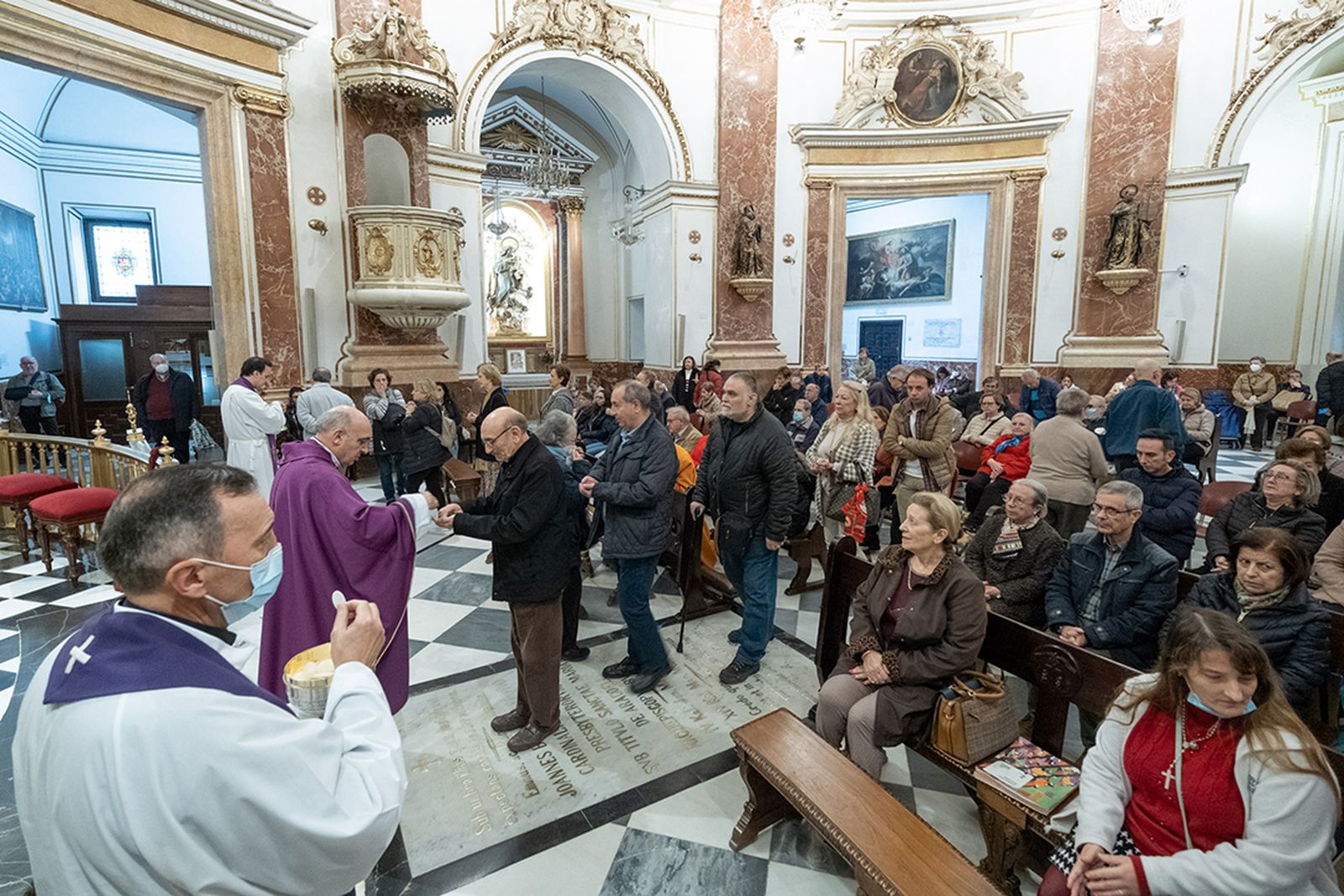 Enrique Benavent, misa en la Basilica