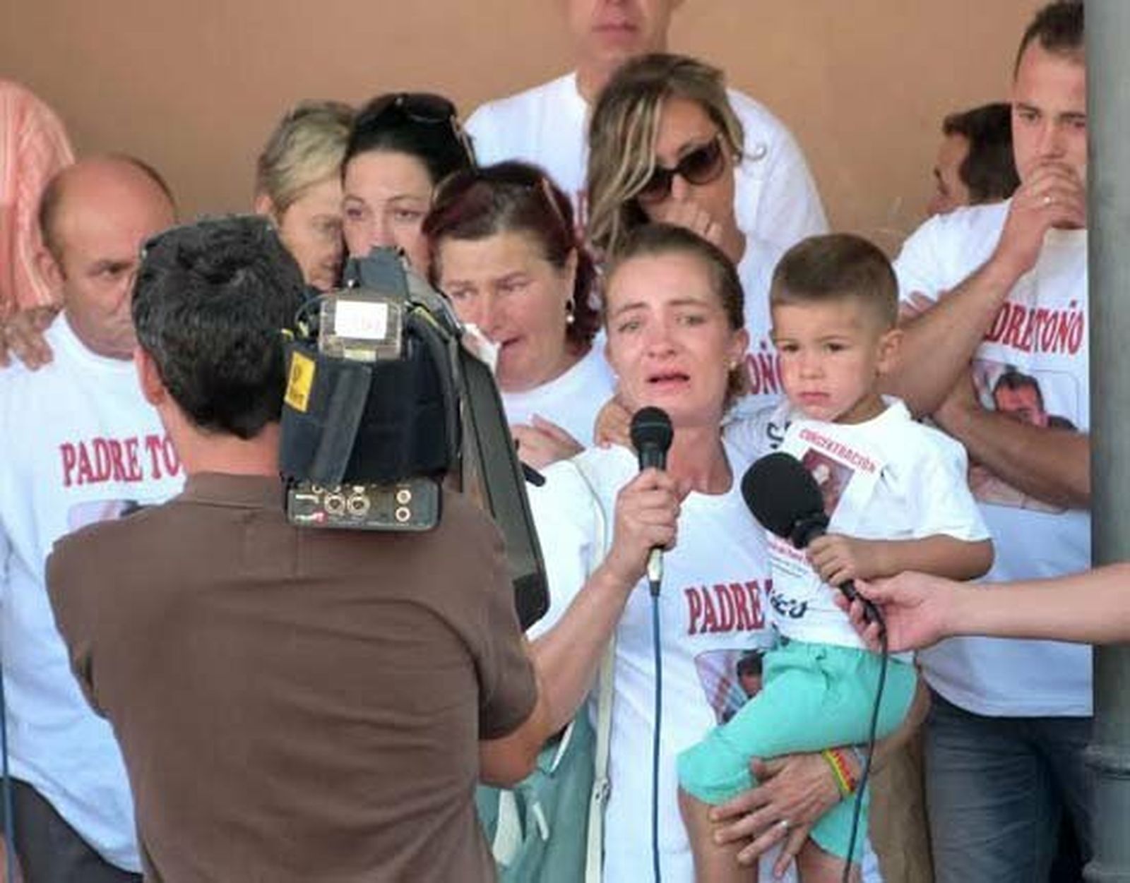 Vecinos de Daimiel piden libertad del padre Toño