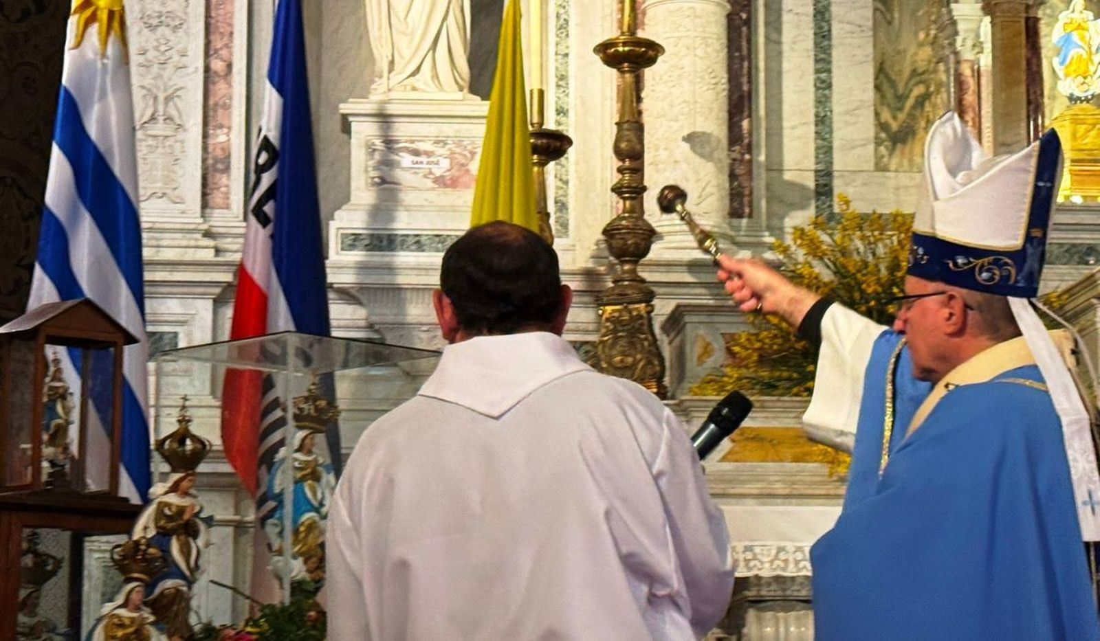Bicentenario Virgen de los Treinta y Tres, patrona del Uruguay