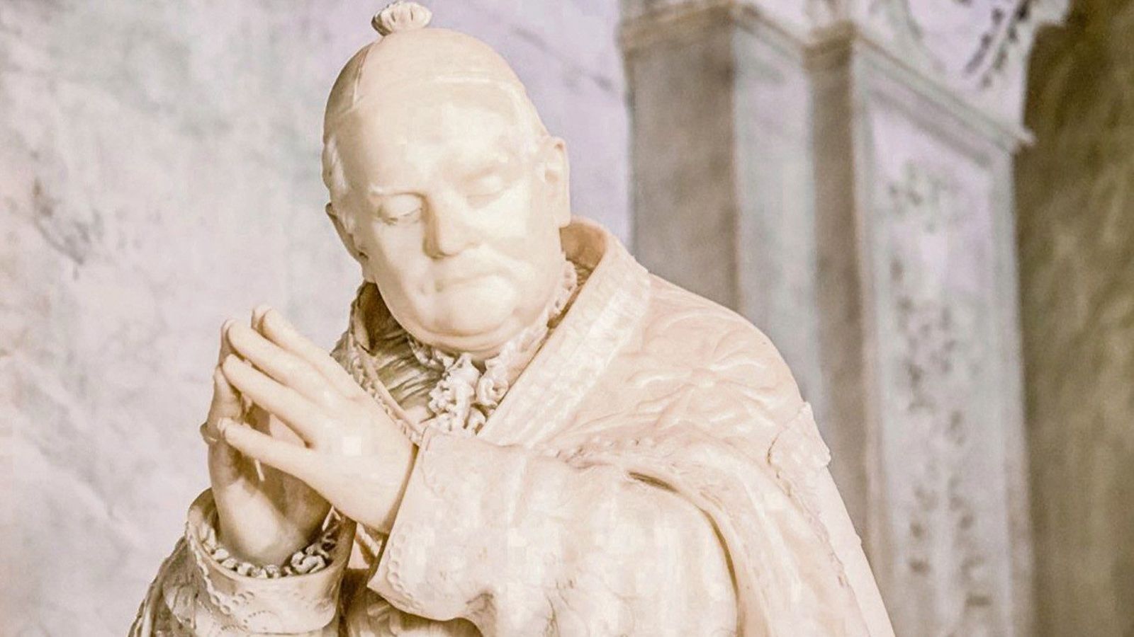 Catedral Metropolitana de Montevideo. Tumba monseñor Vera