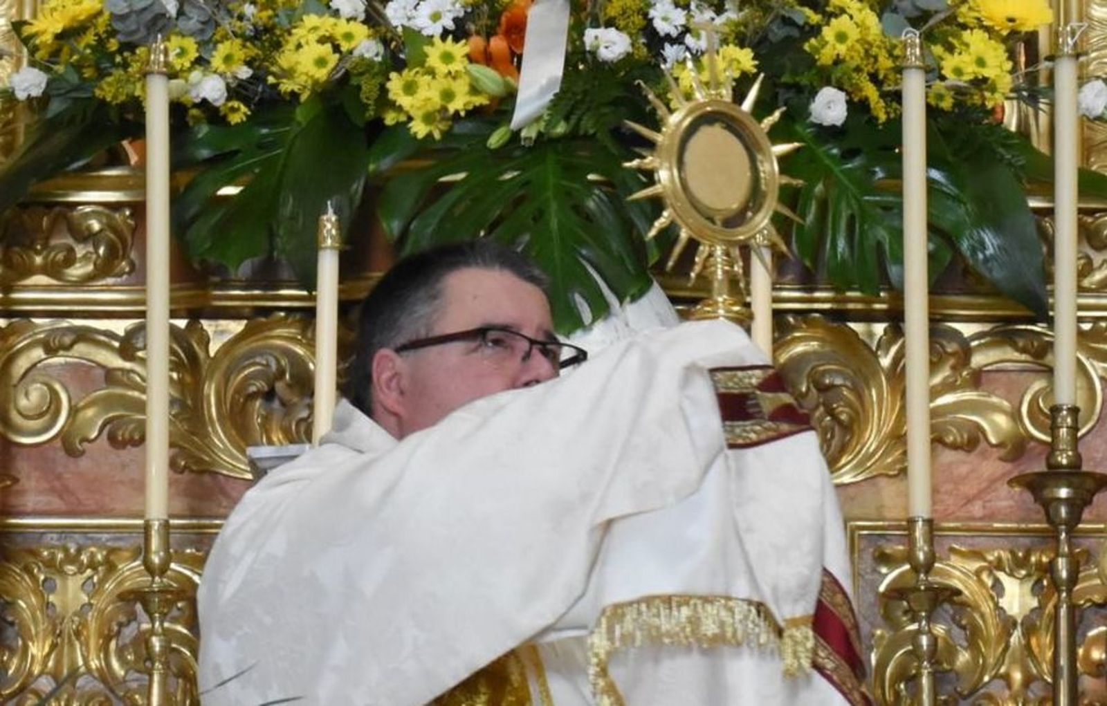 El párroco Rafael Vez