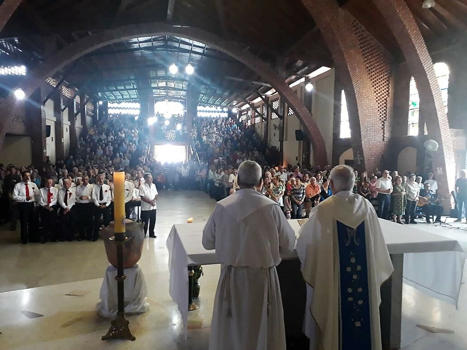 Moronta, en la iglesia atacada por el régimen