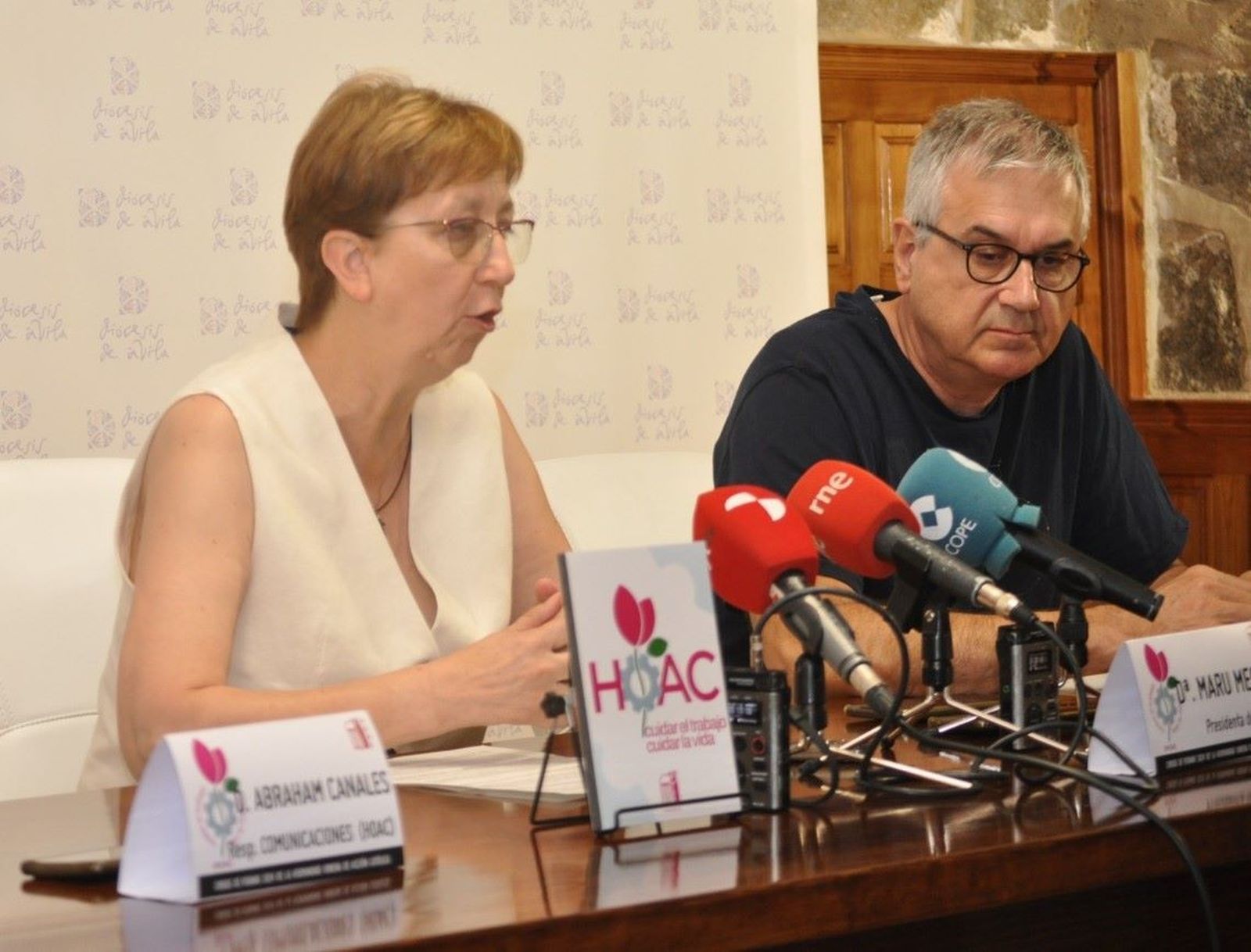 Maru Megina y Germán Gavín presentan los cursos de verano en Ávila