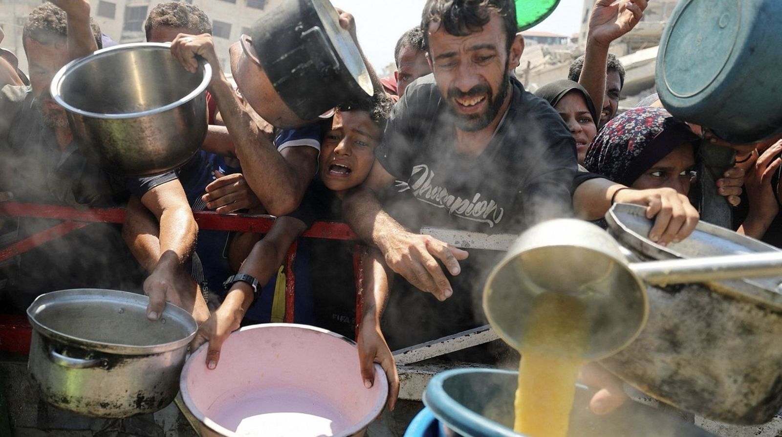 Hambruna masiva en Gaza