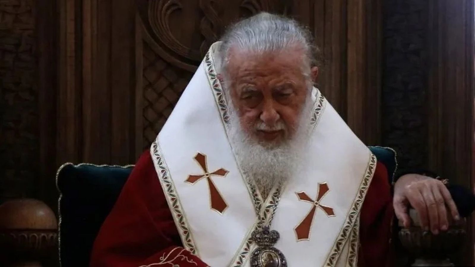 Iliá II