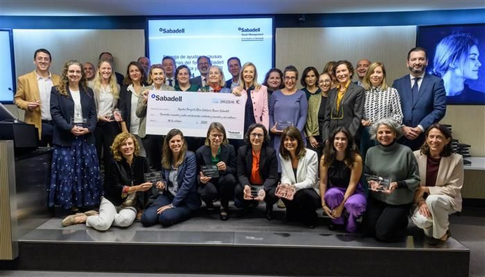 Entrega de los fondos del Sabadell