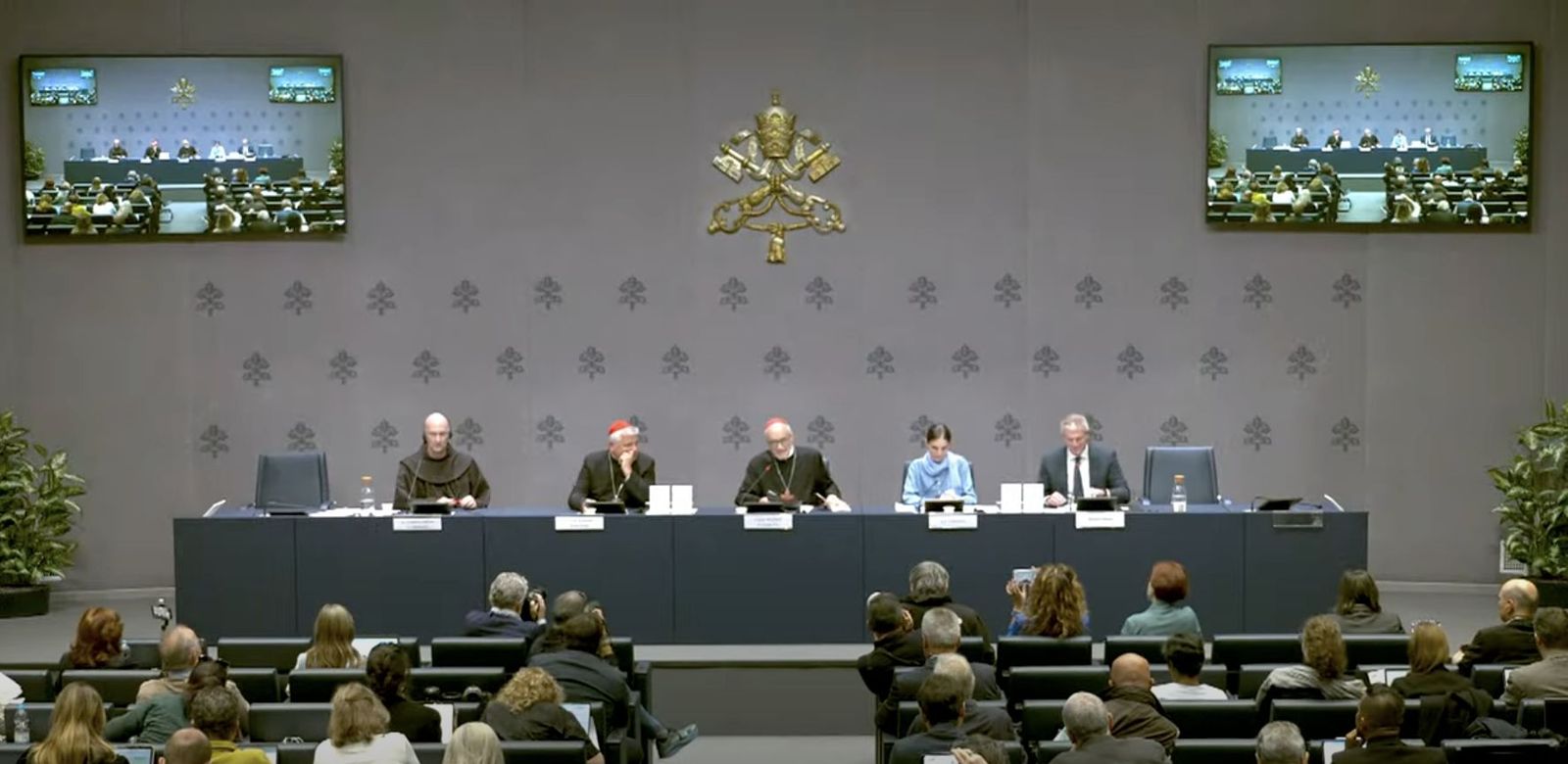 Presentación de Dilexi Te en el Vaticano