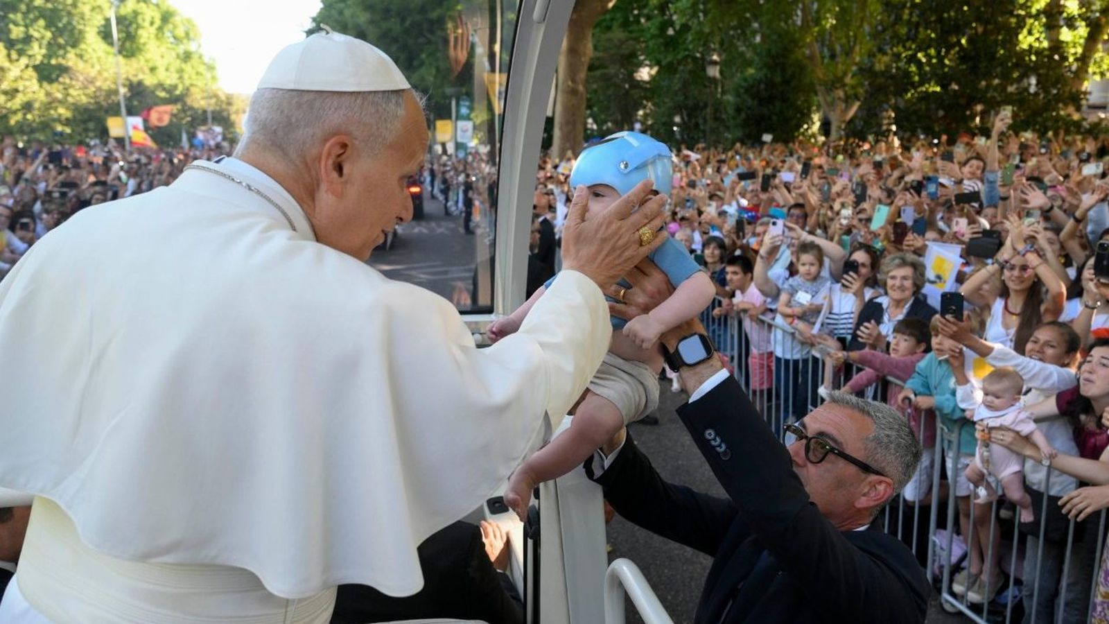 Misa del Corpus Christi del Papa en la Plaza de Cibeles
