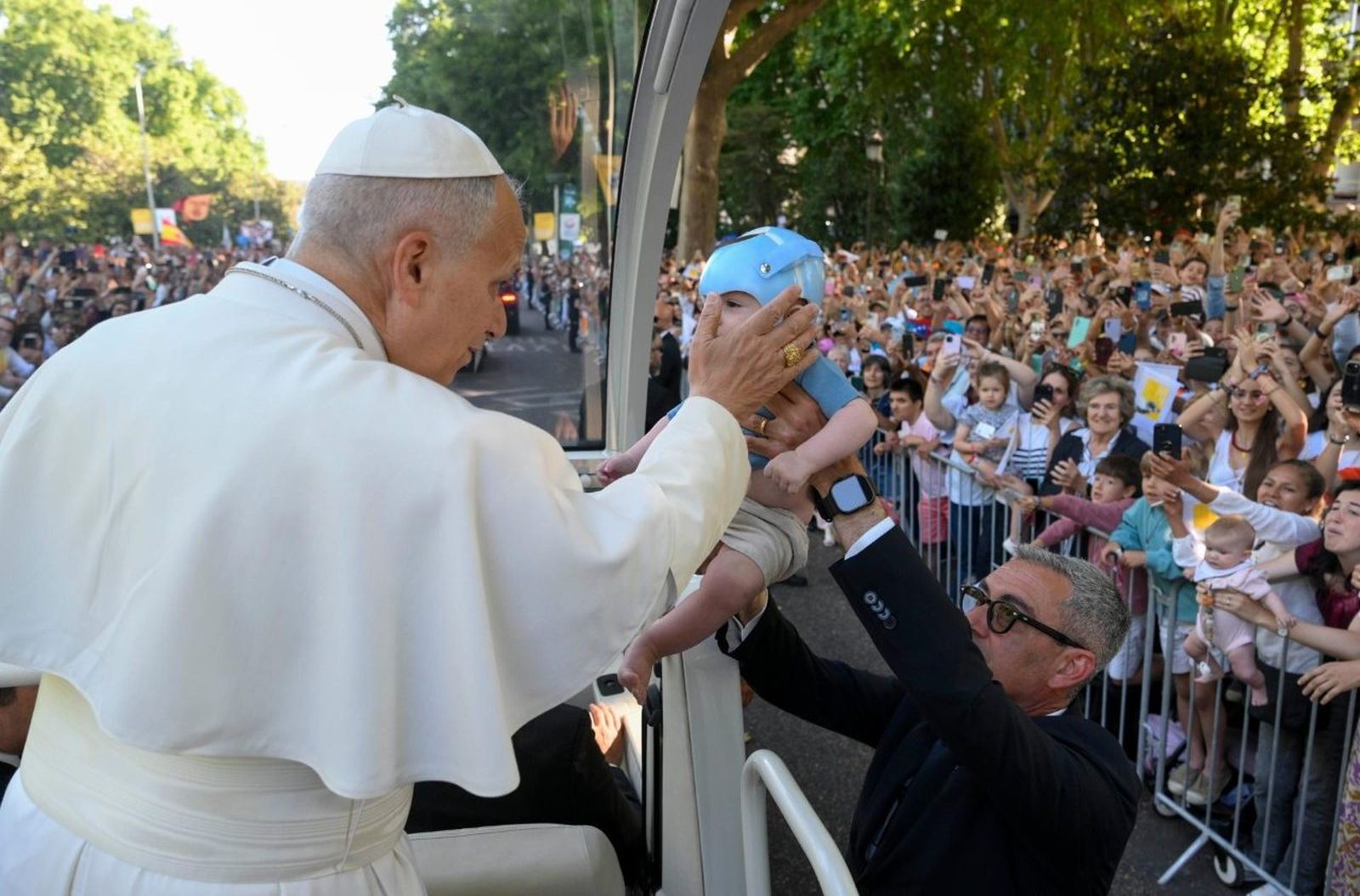 Misa del Corpus Christi del Papa en la Plaza de Cibeles