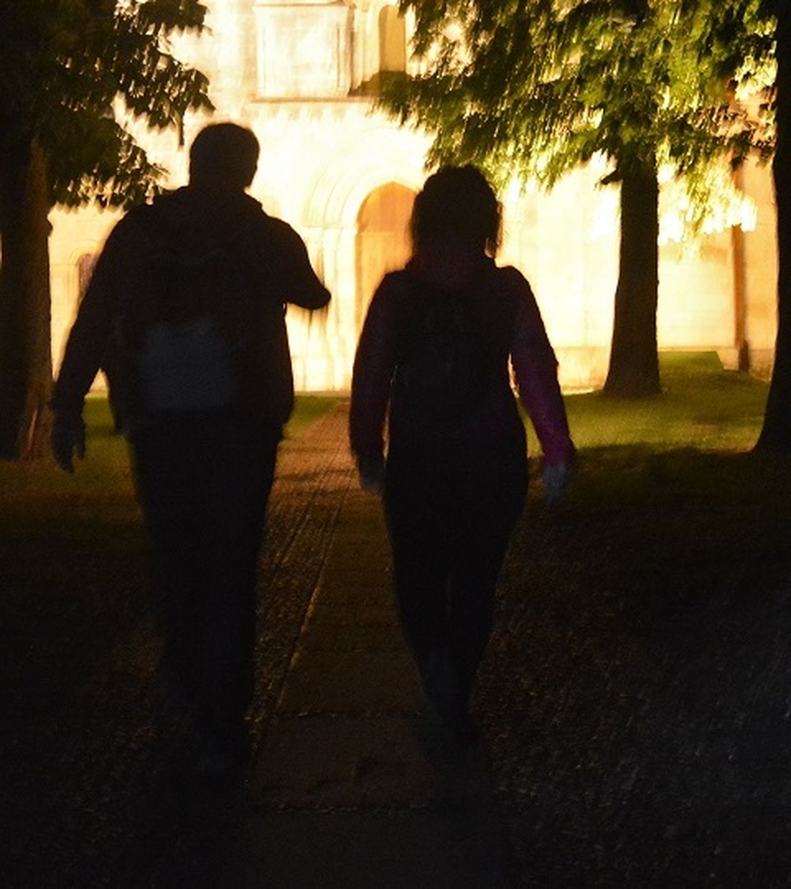 También Ella  (Primera entrega)