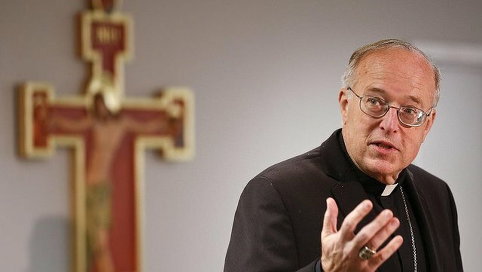 El obispo de San Diego, Robert McElroy