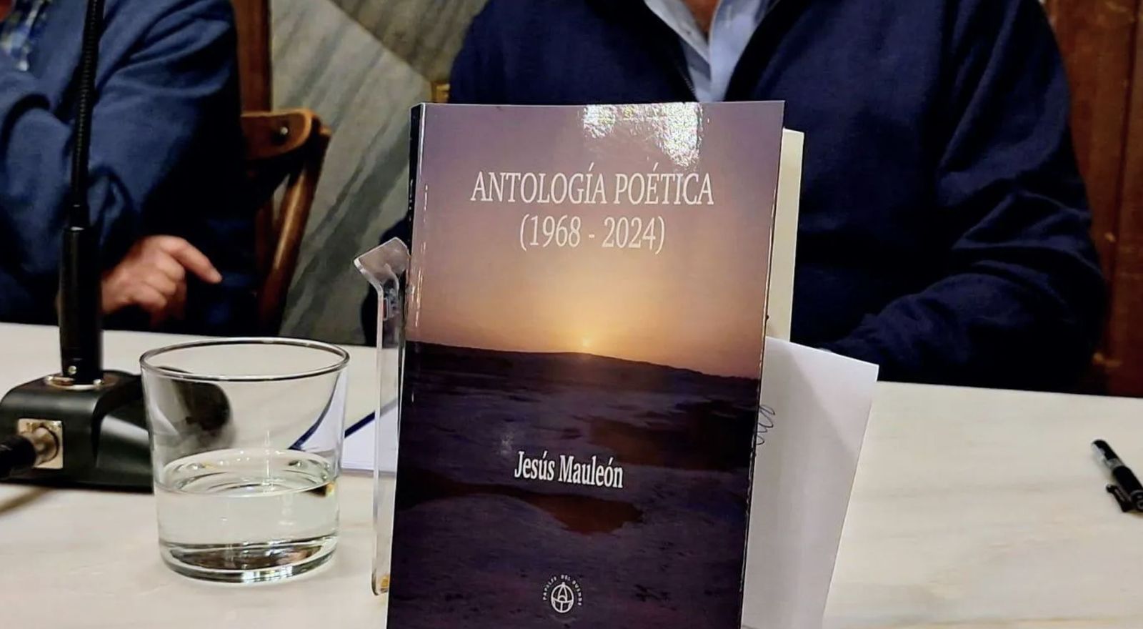 Antología poética de Jesús Mauleón
