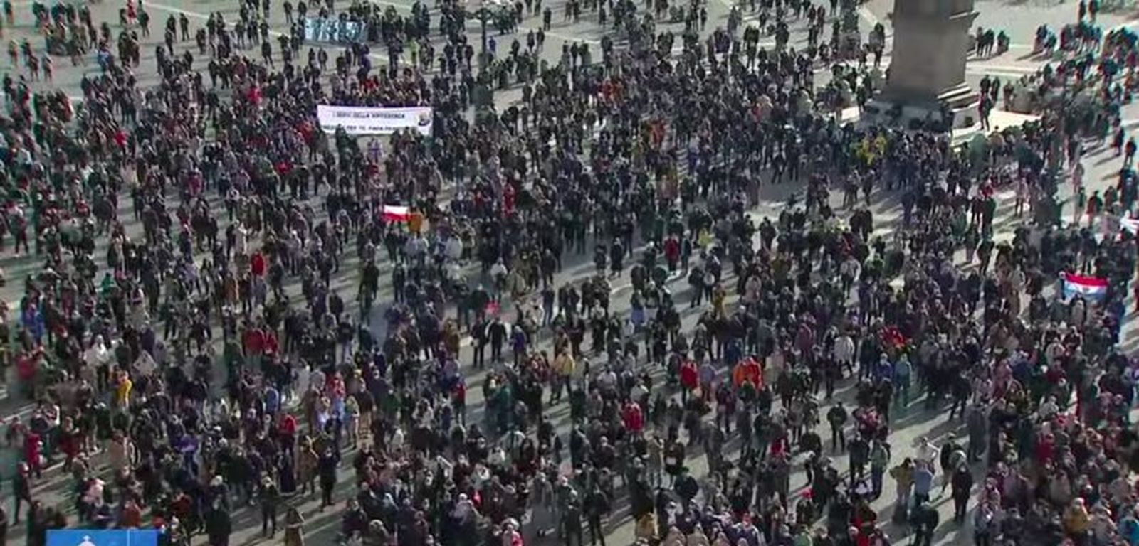 Miles de fieles en San Pedro