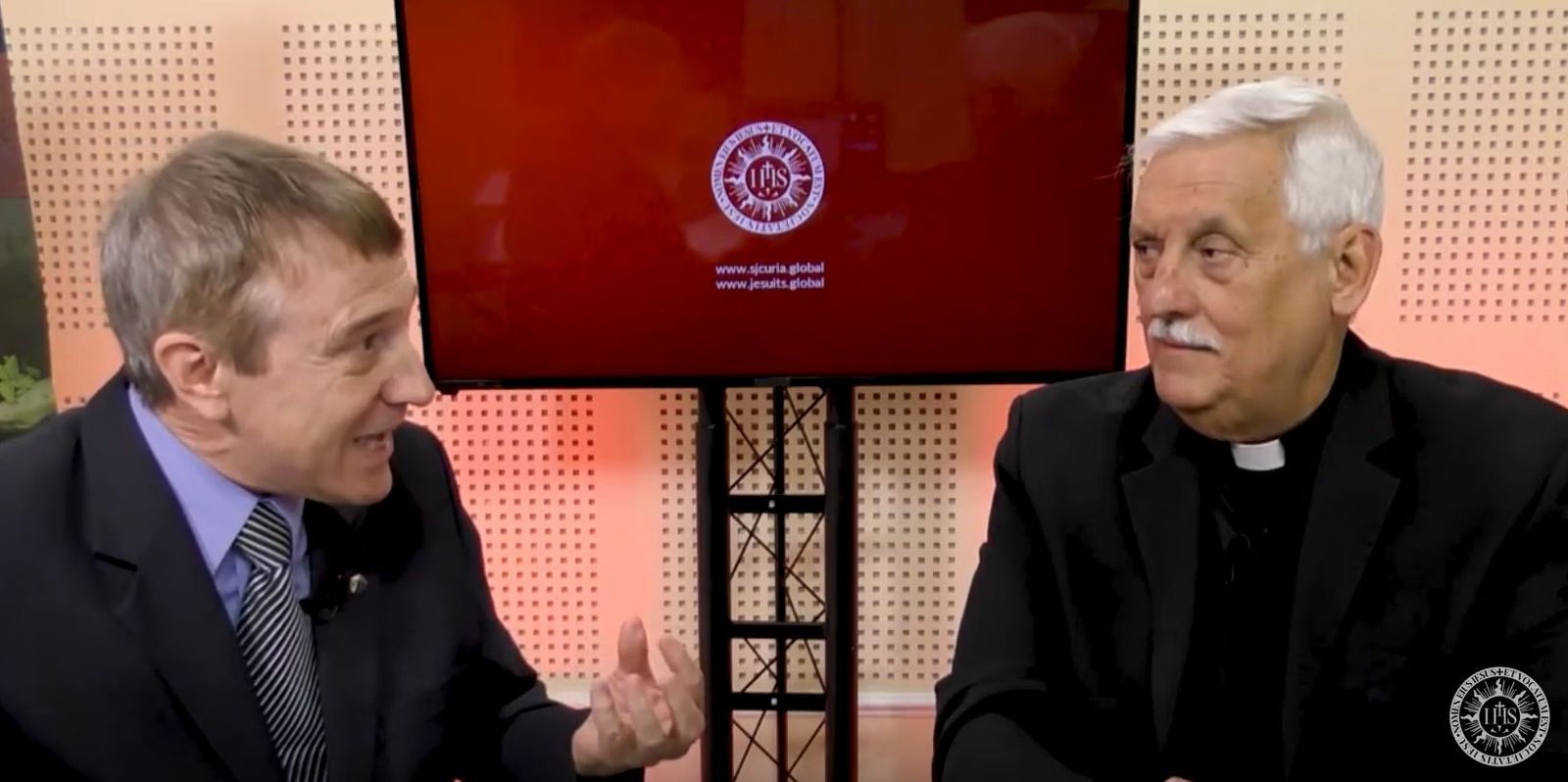 Arturo Sosa y su entrevistador