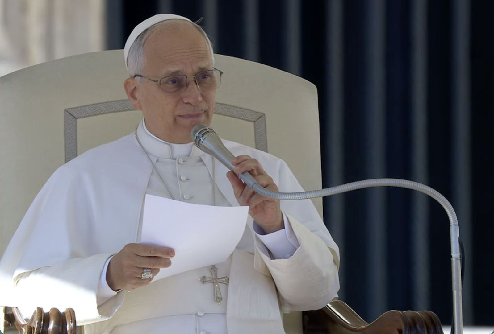 El Papa, durante su catequesis