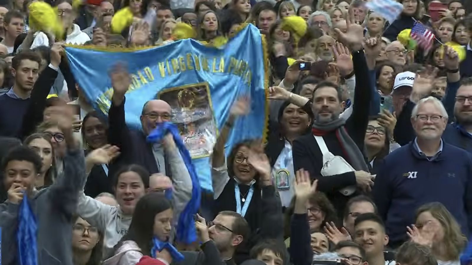 Fieles en la audiencia general