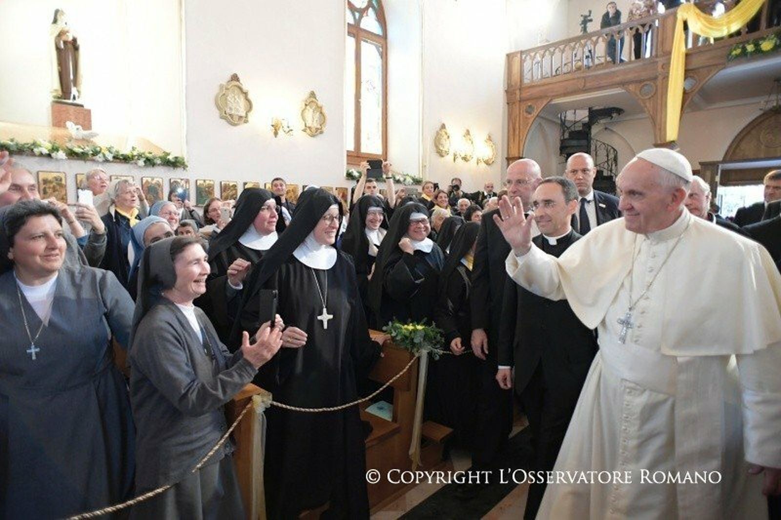 Francisco, con la vida religiosa