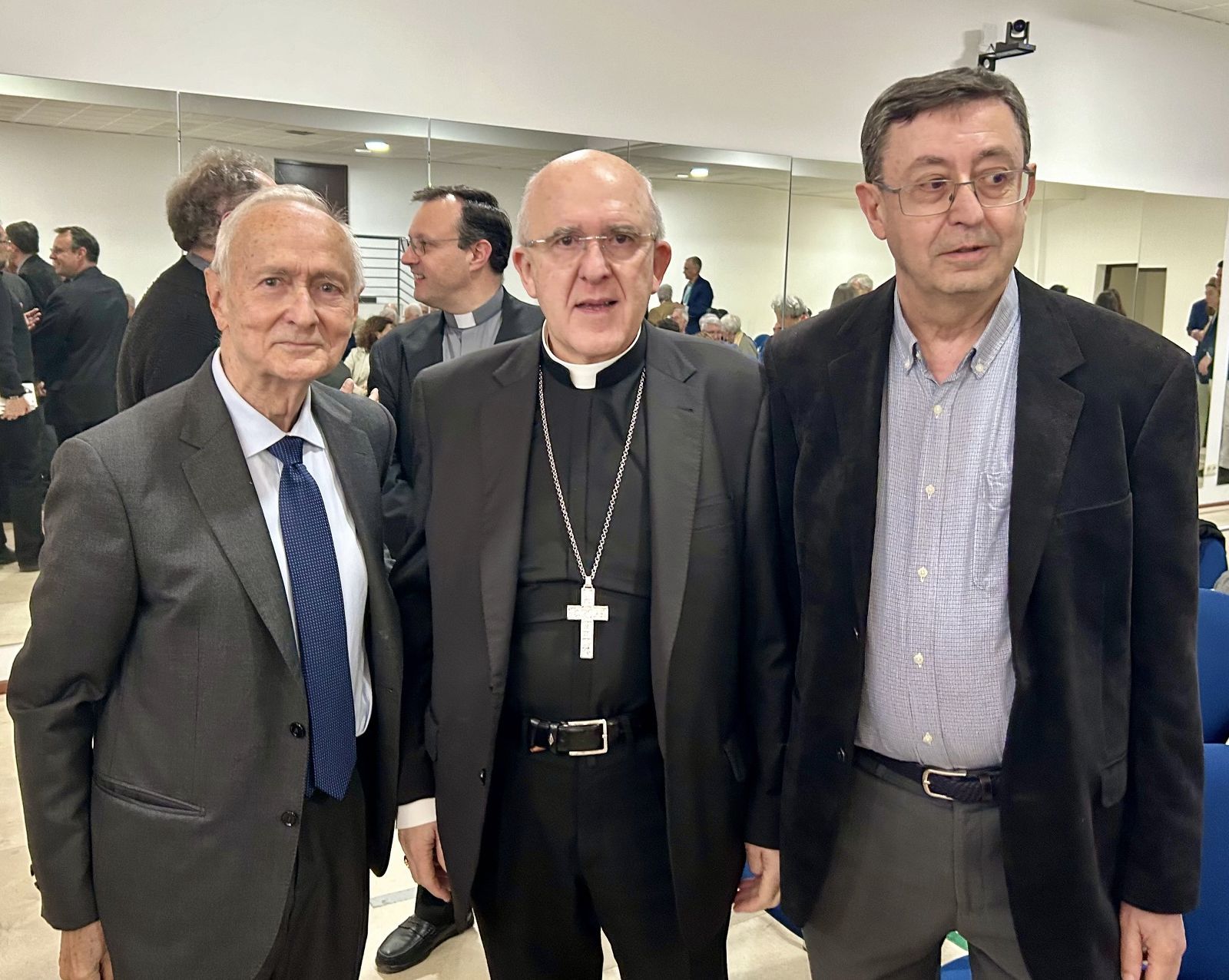 Juan Maria Laboa, el cardenal Osoro y Antonio Ávila