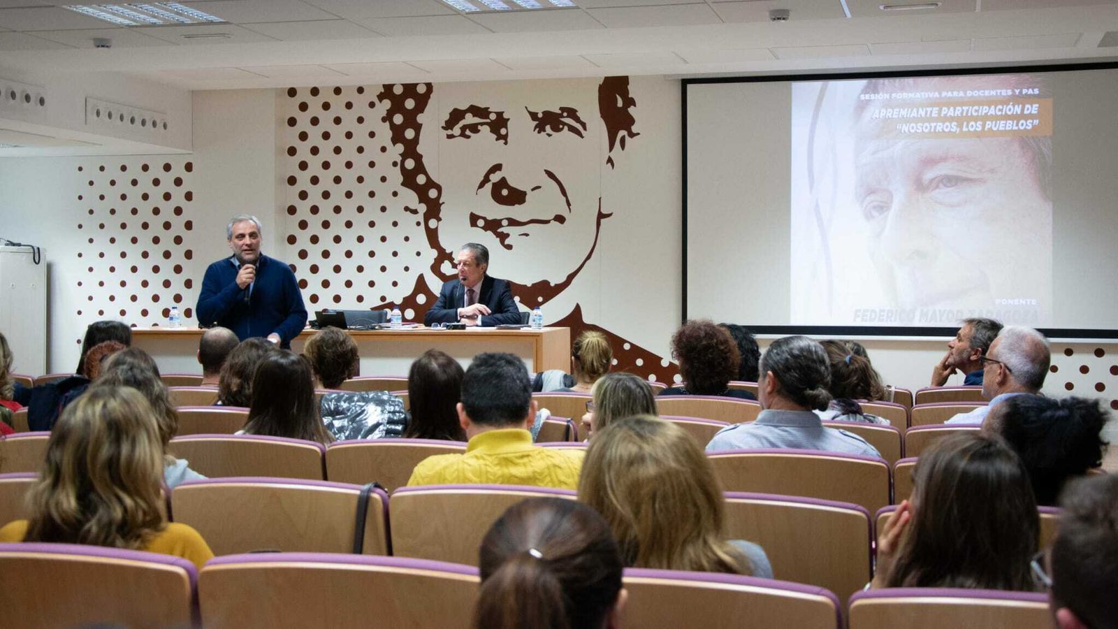 Conferencia en Colegio San Juan Bosco de Valencia