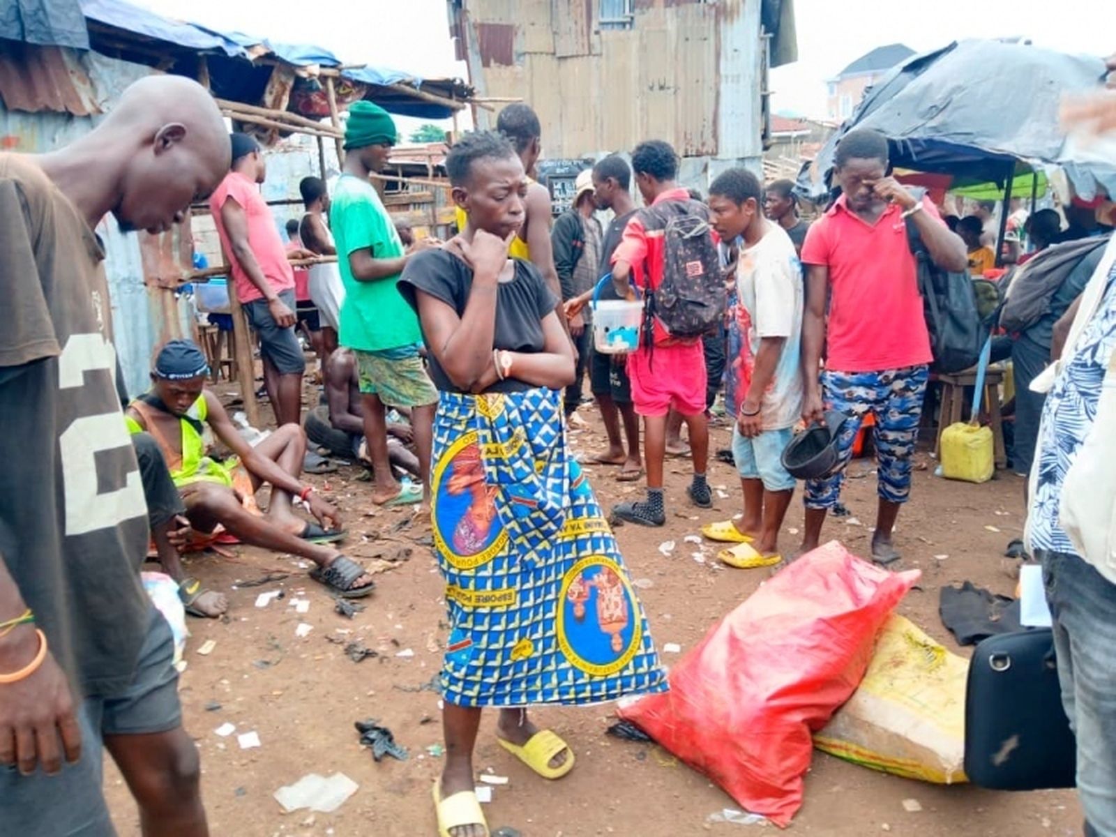 Rehabilitación de jóvenes adictas al kush en Sierra Leona