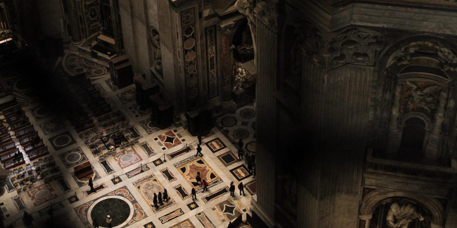 El sínodo y los mercaderes del templo.