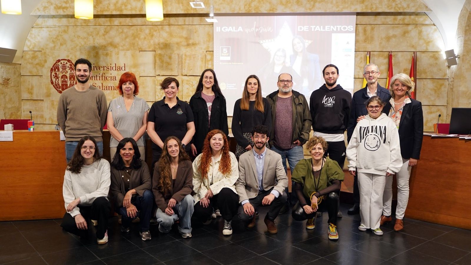 Grupo con miembros de entidades