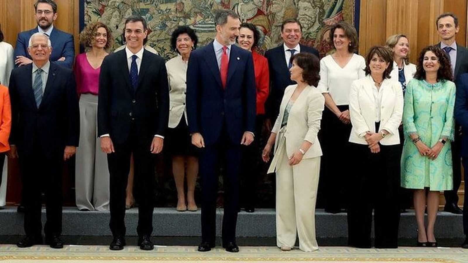 El nuevo Gobierno de Pedro Sánchez, con el Rey Felipe