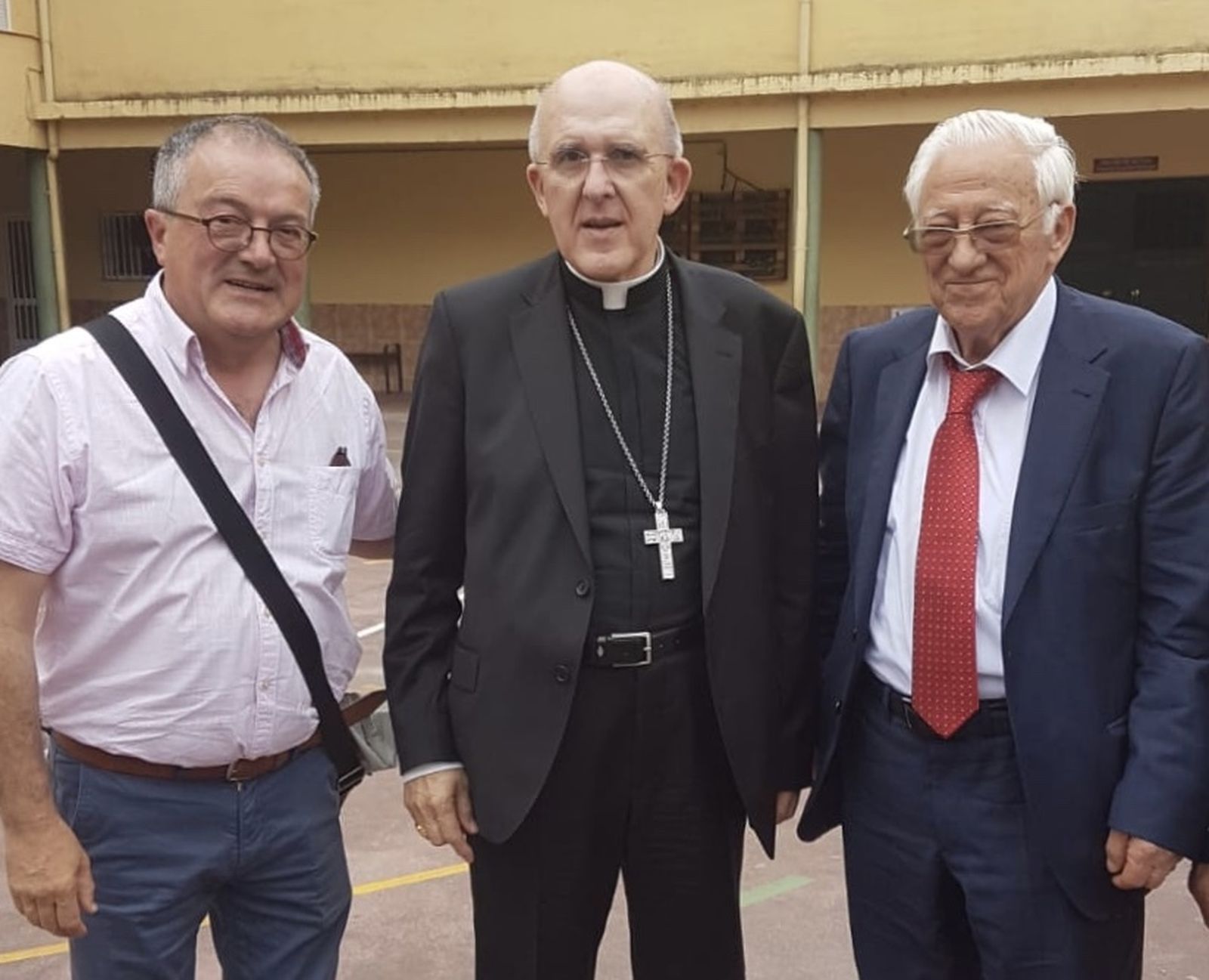 Padre Ricardo, cardenal Osoro y Padre Ángel
