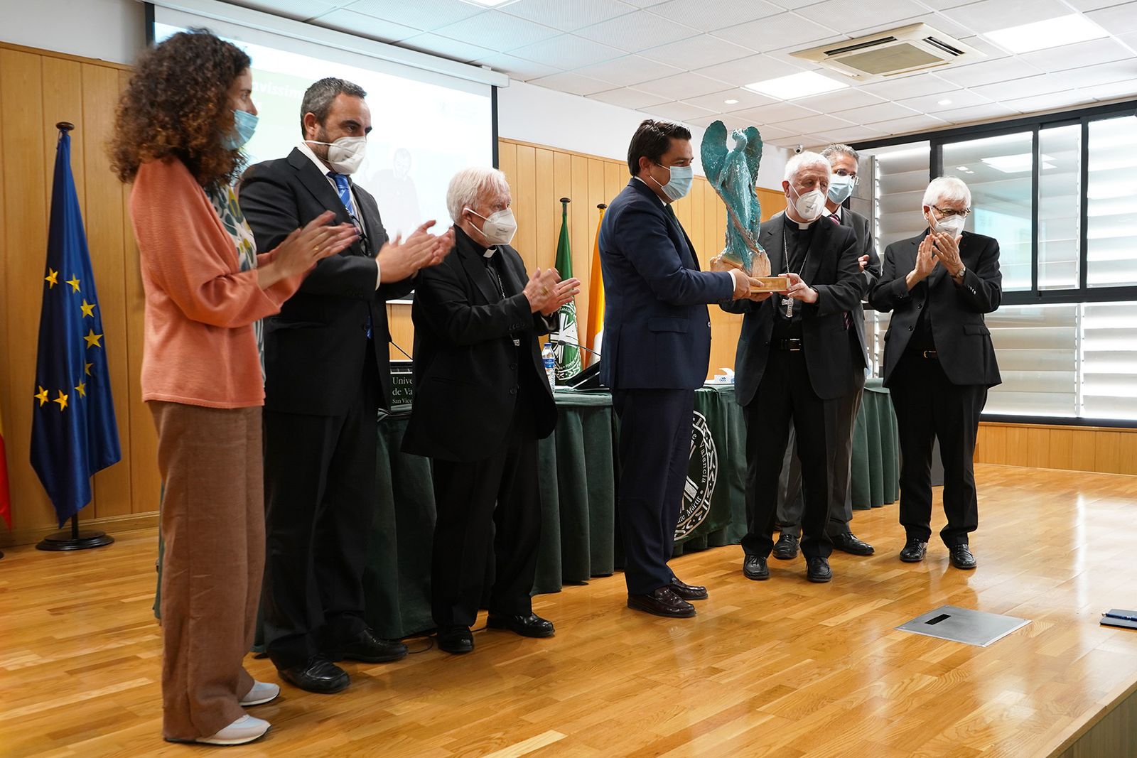 Entrega de premios en la UCV