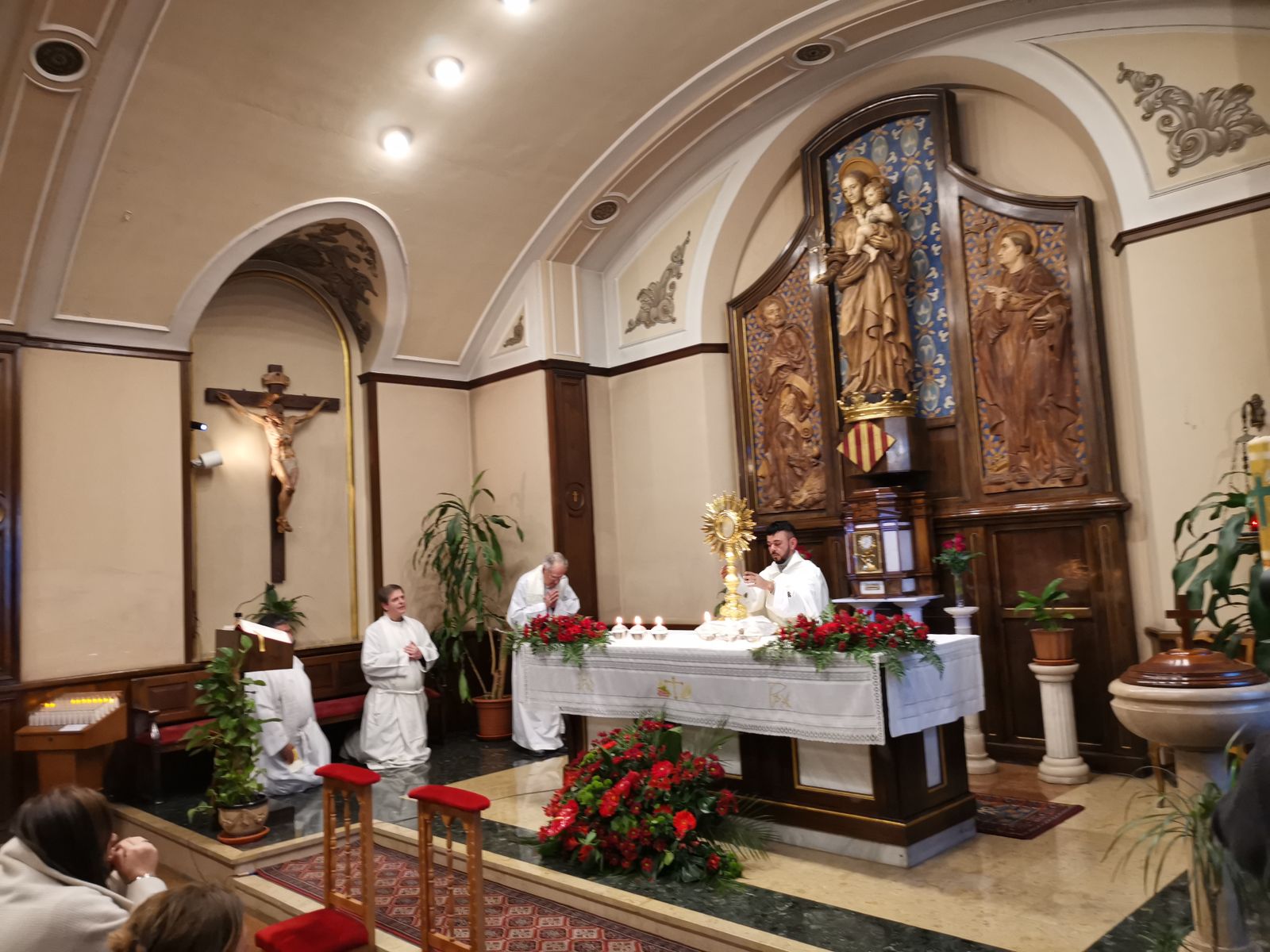 Momnto de inicio del acto.