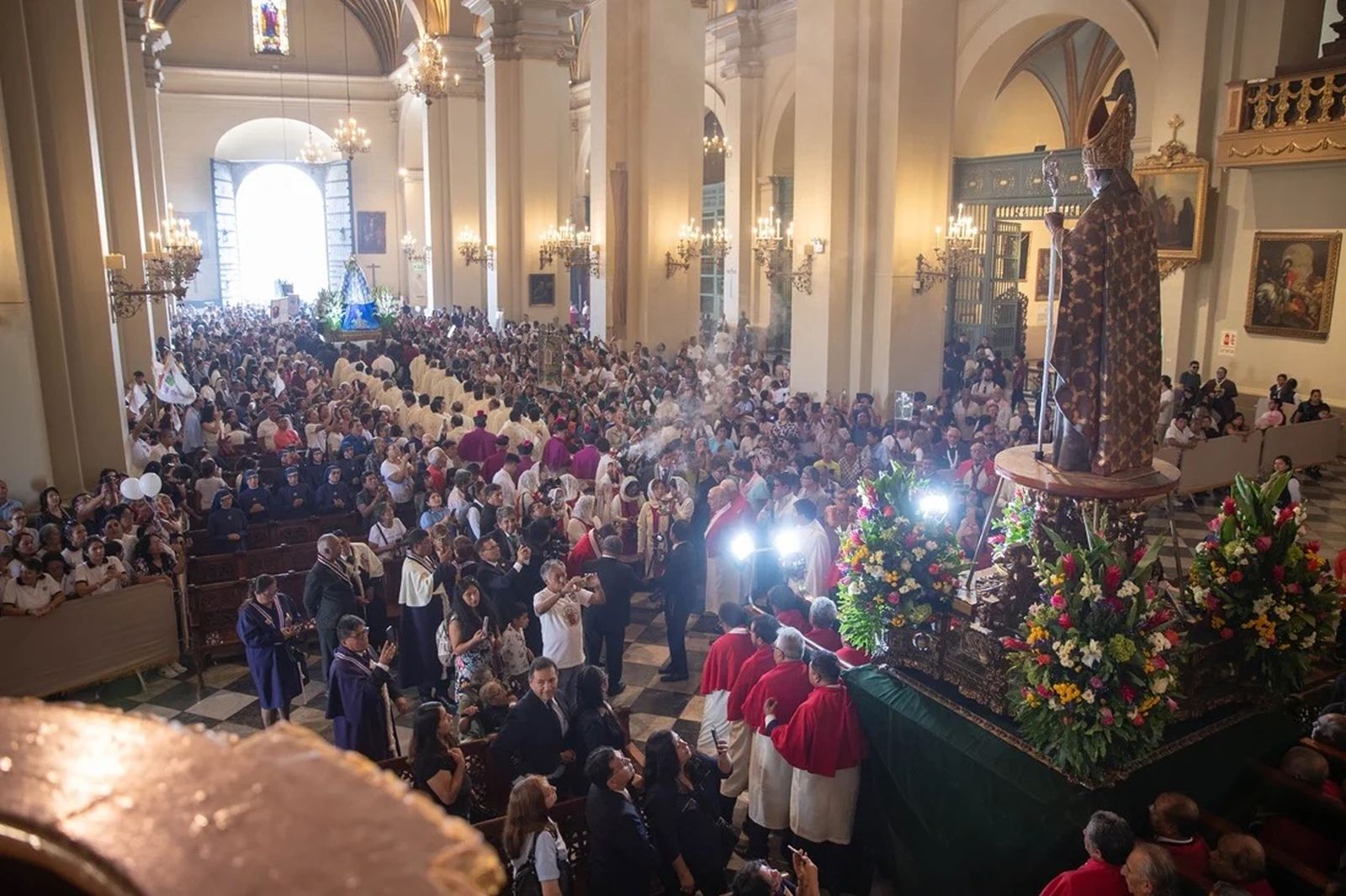 Carlos Castillo en l afiesta de Santo Toribio