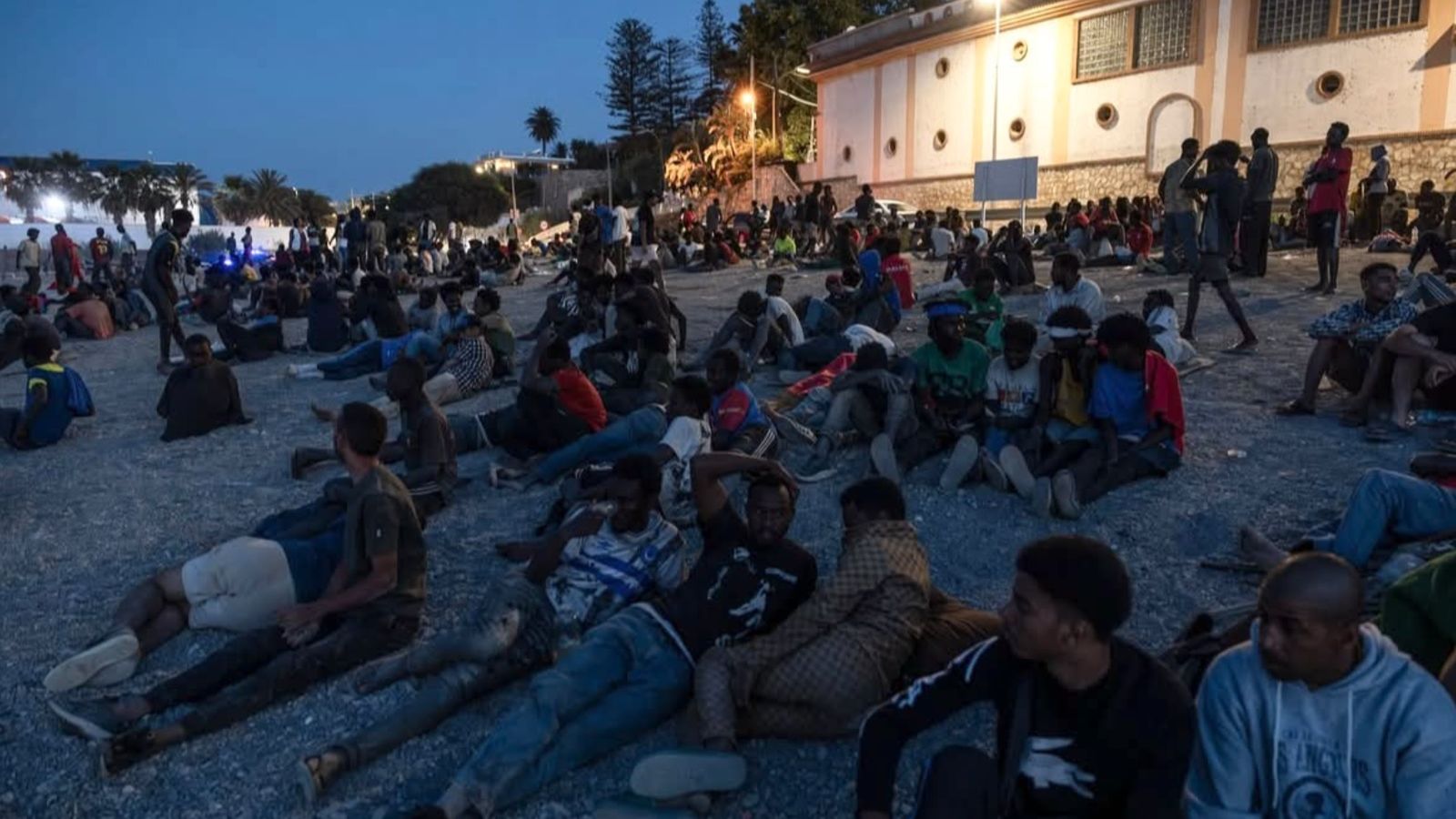 Los migrantes viven en condiciones indignas, denuncian las vedrunas