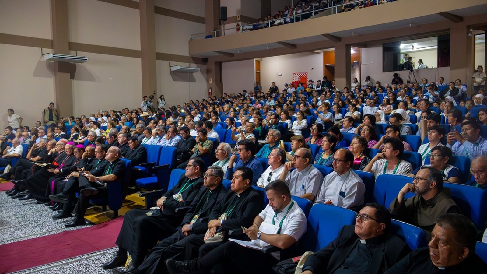 Teatro Moliné, Colegio Santo Toribio de Mogrovejo en Chiclayo